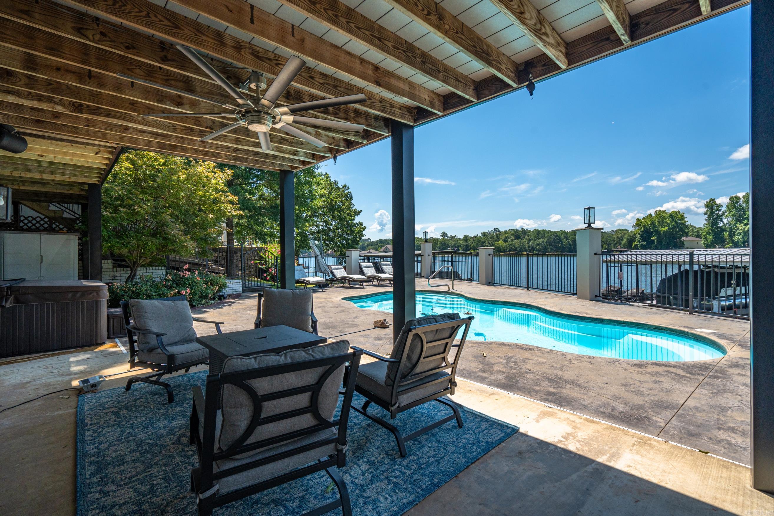 Hamilton Gate #2 - Residential