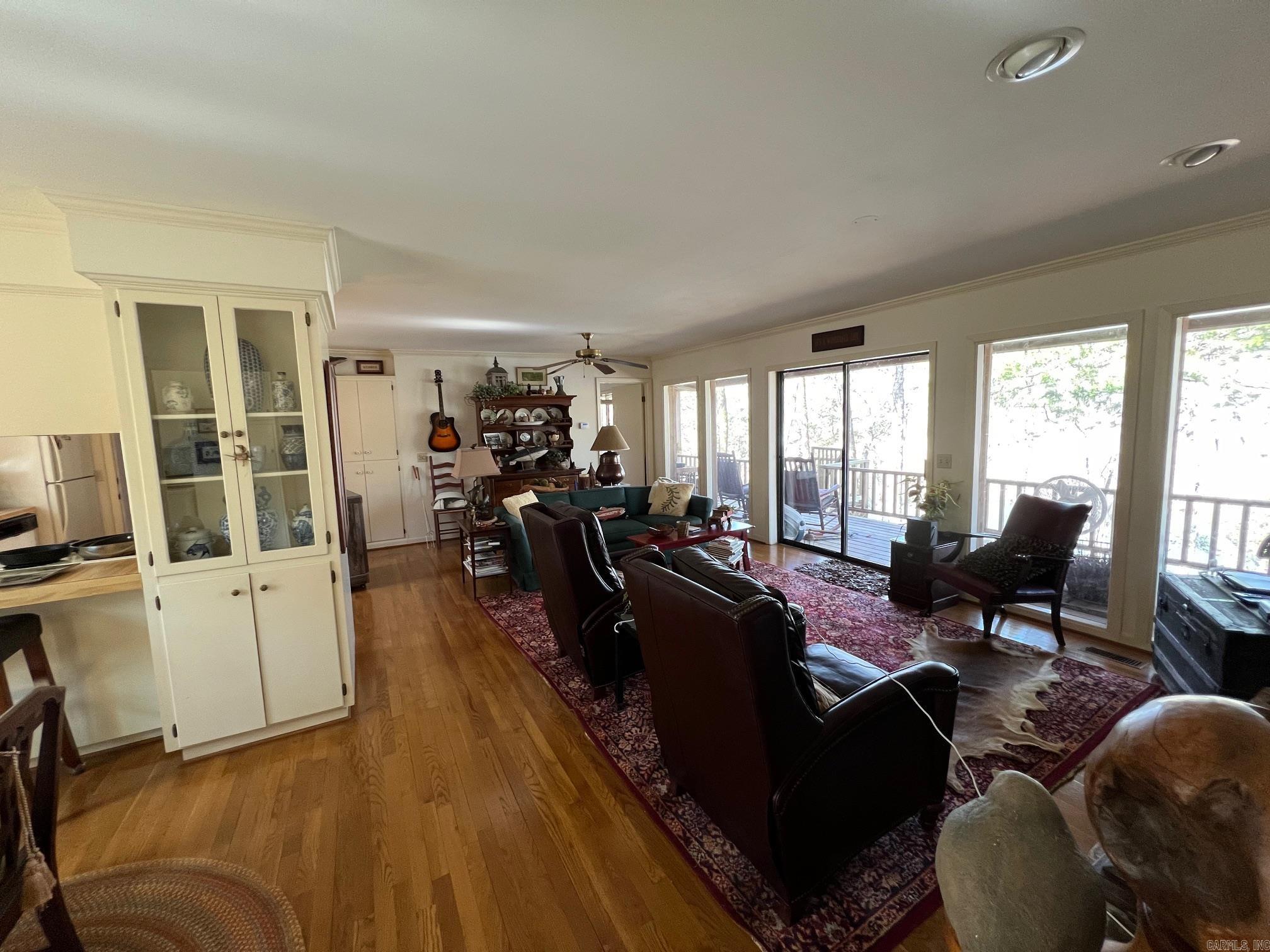 REDWOOD FOREST - Residential