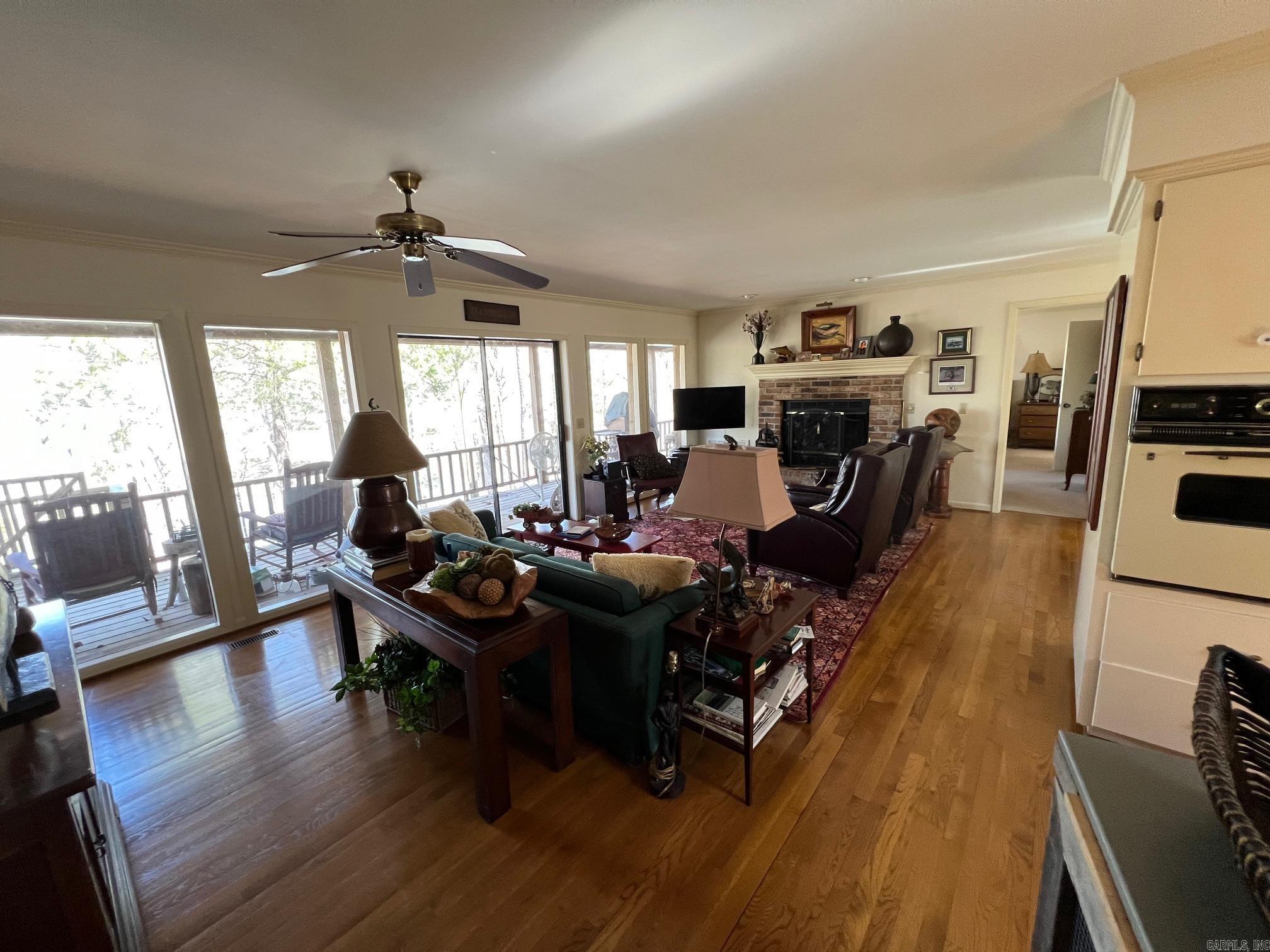 REDWOOD FOREST - Residential