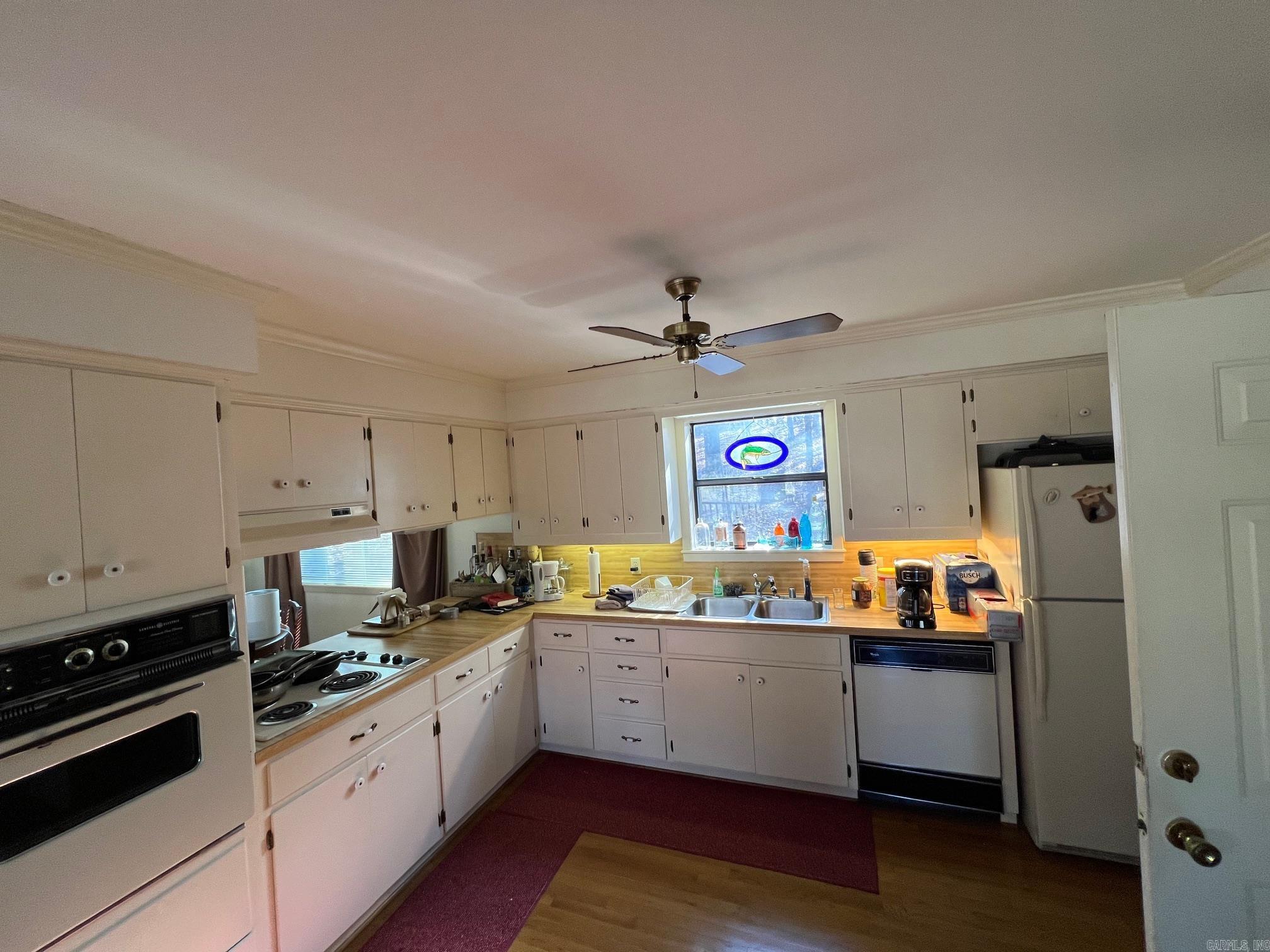 REDWOOD FOREST - Residential