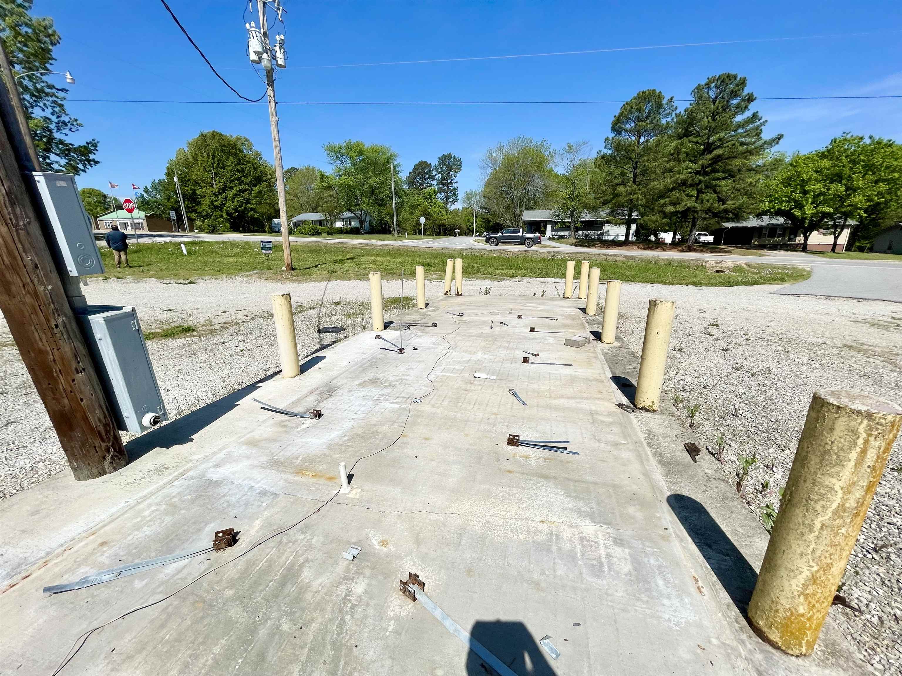 Metes & Bounds - Commercial Sale