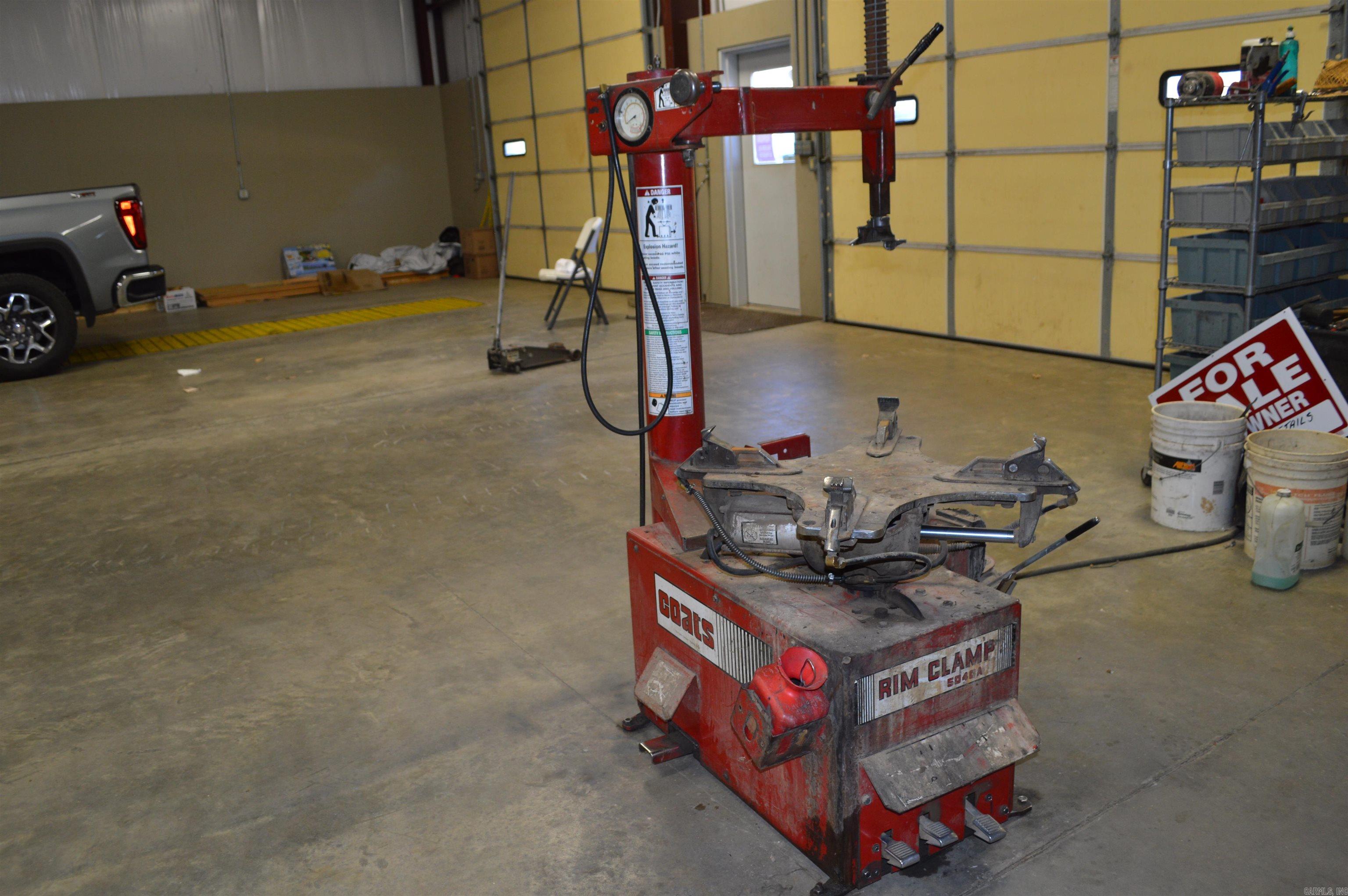 Metes & Bounds - Commercial Sale