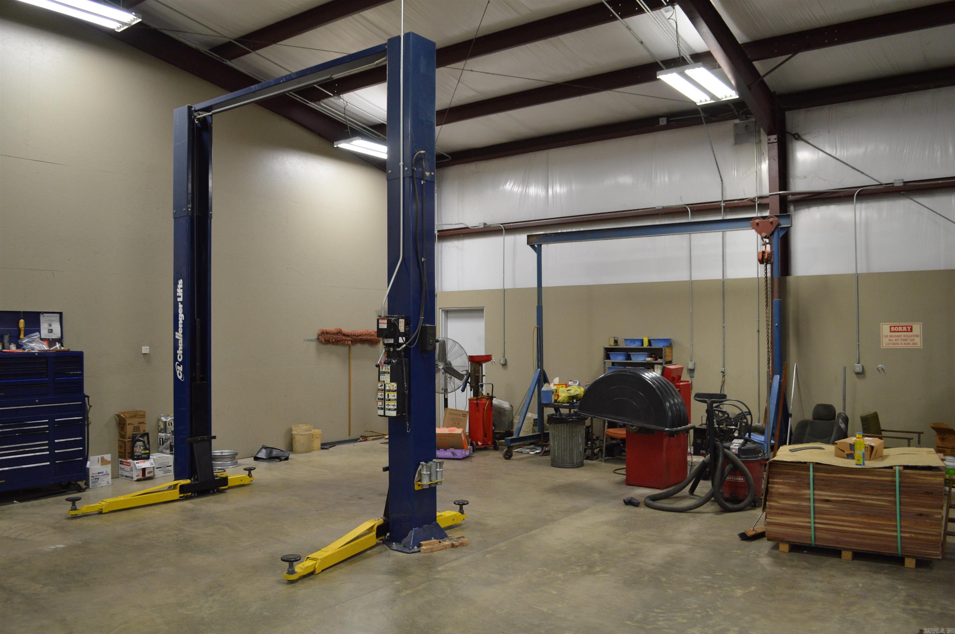 Metes & Bounds - Commercial Sale