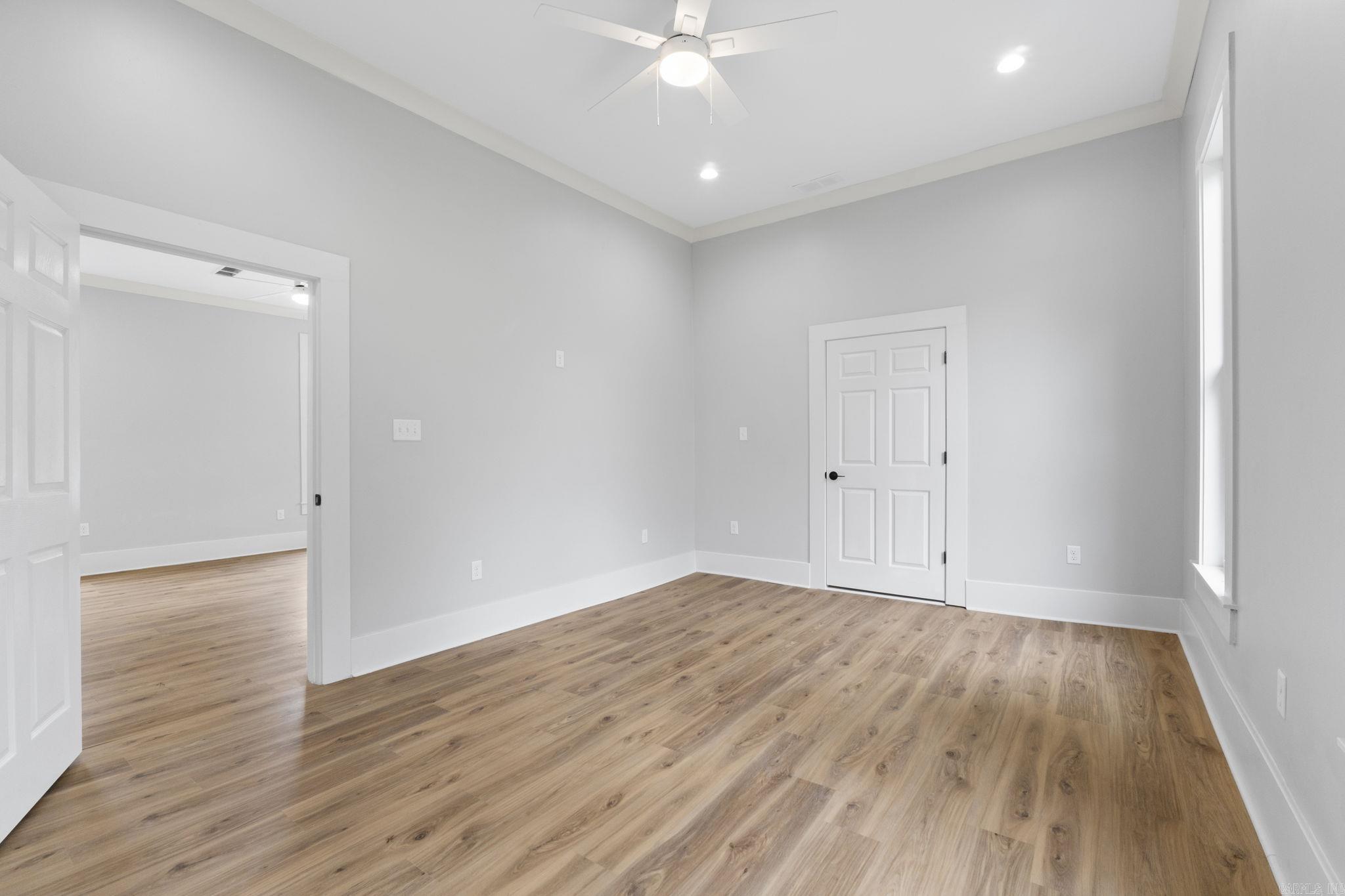 Weldon E Wrights - Residential