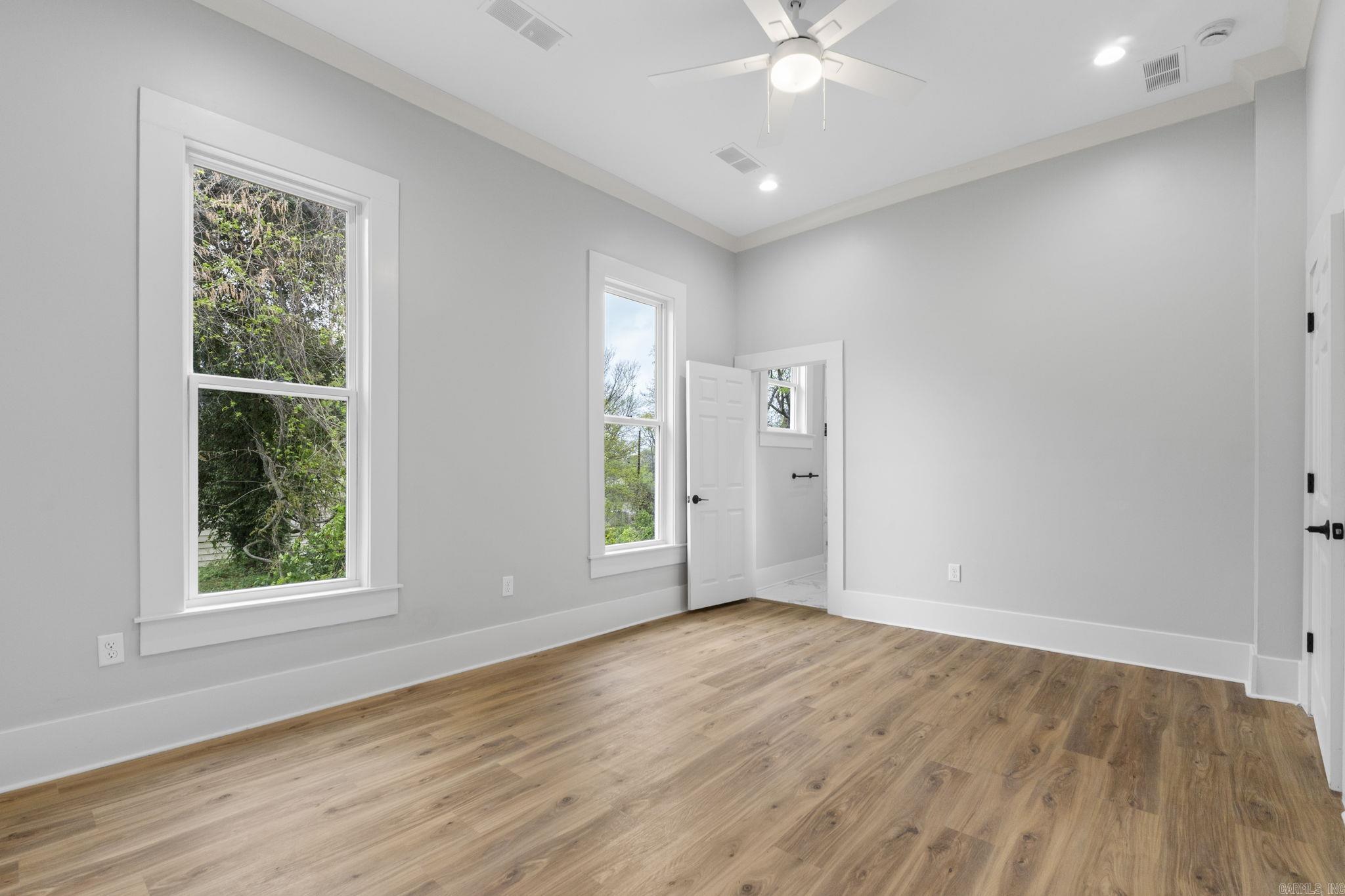 Weldon E Wrights - Residential