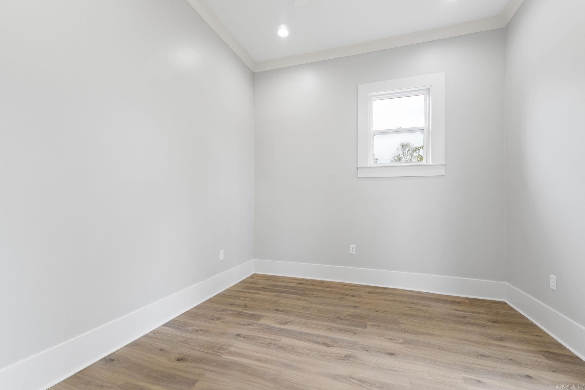 Weldon E Wrights - Residential