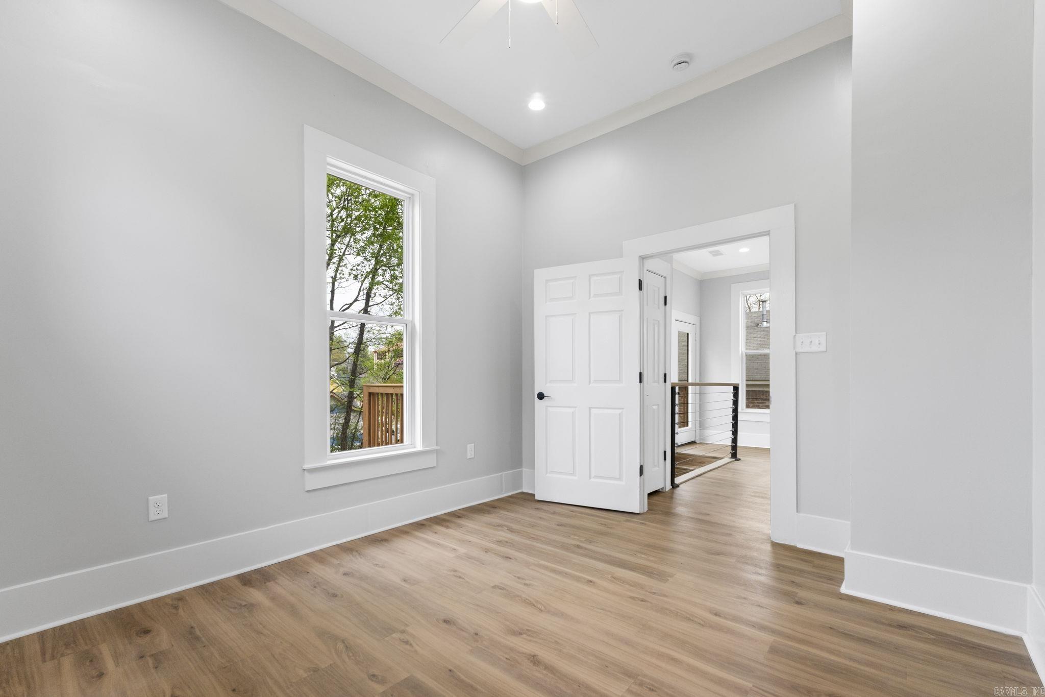 Weldon E Wrights - Residential