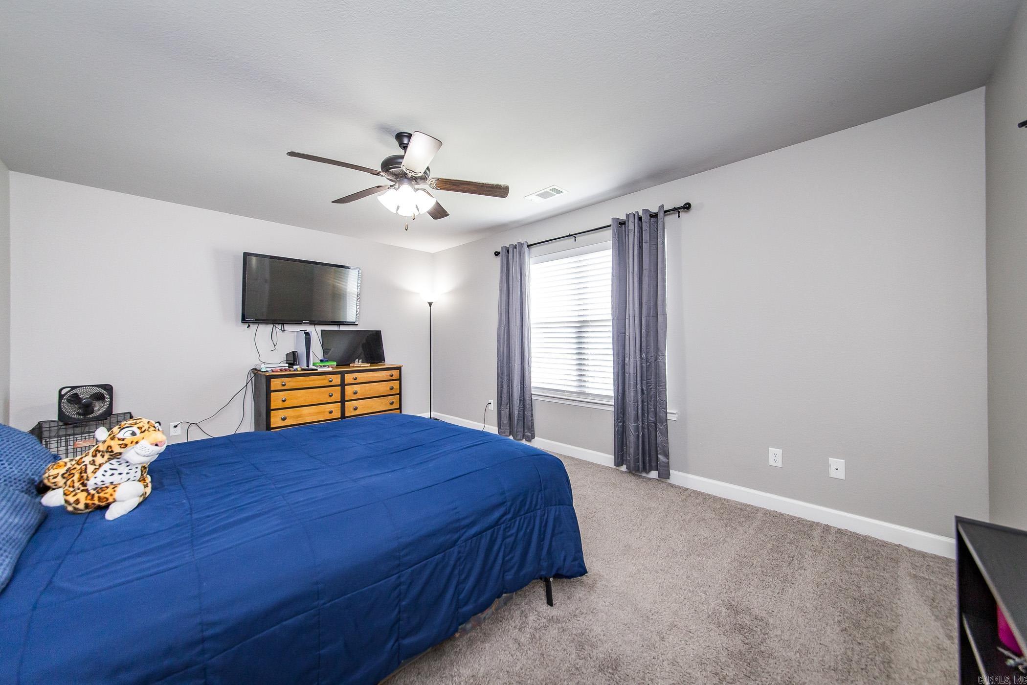 HUNTINGTON PLACE - Residential