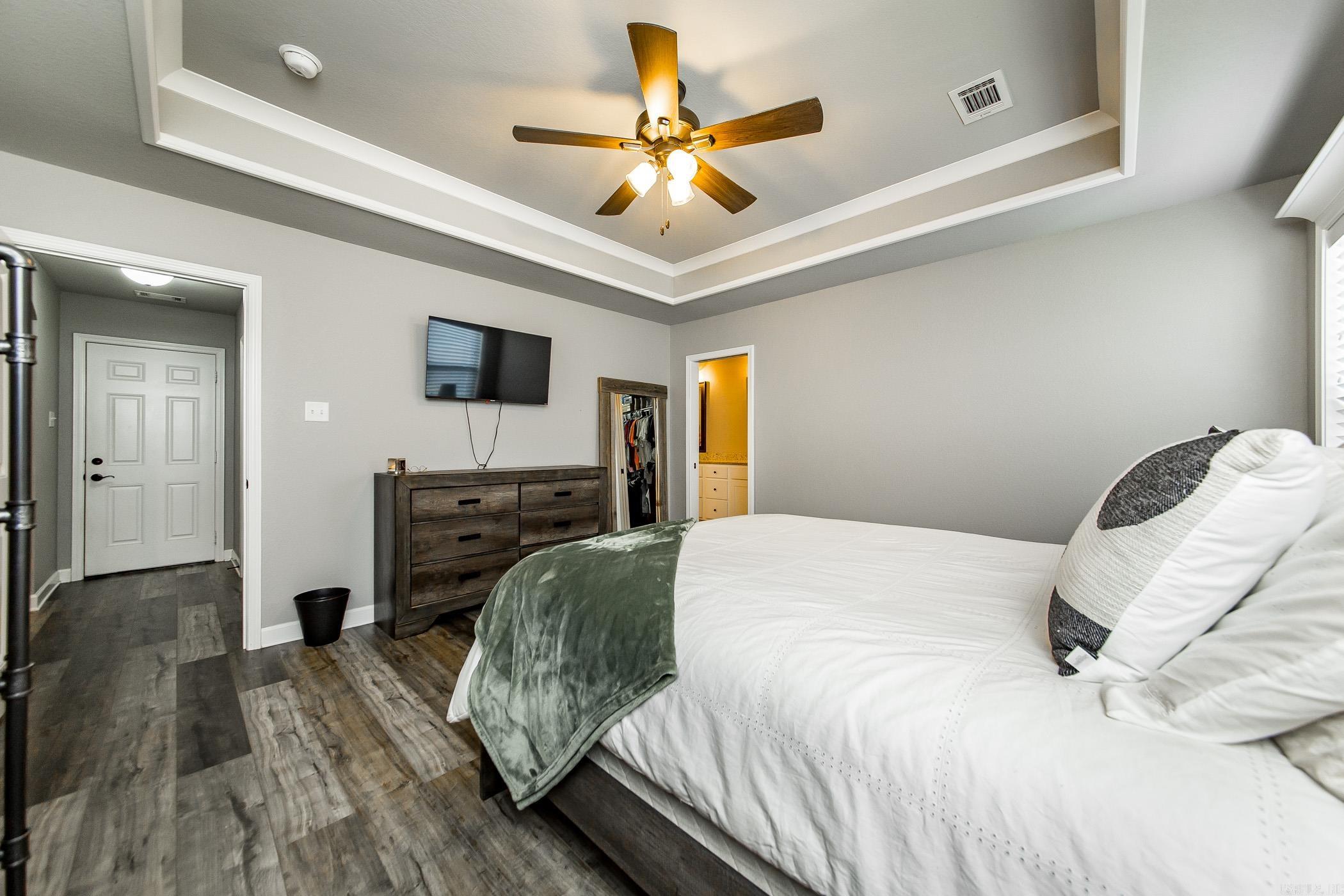 HUNTINGTON PLACE - Residential