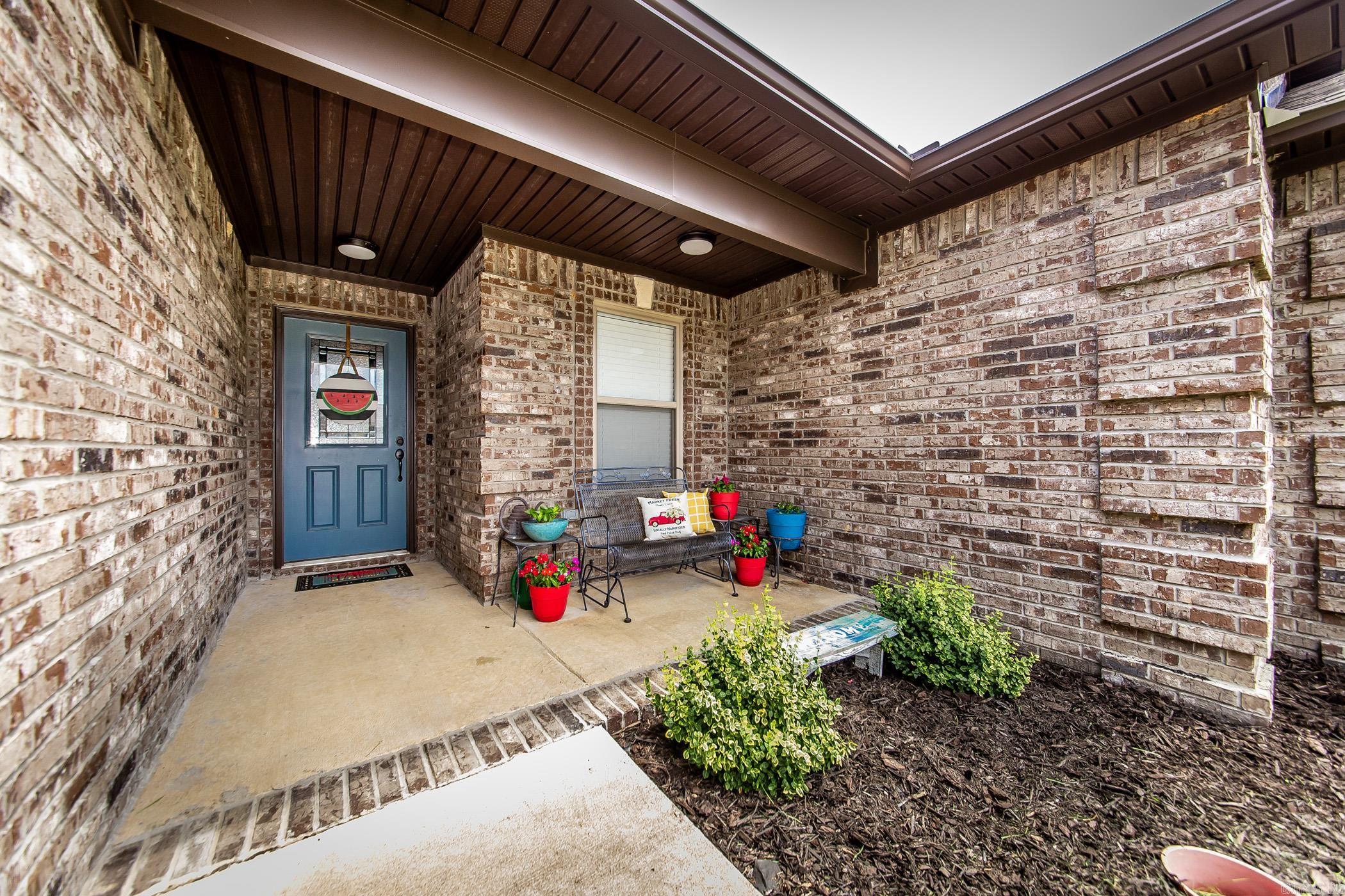 HUNTINGTON PLACE - Residential