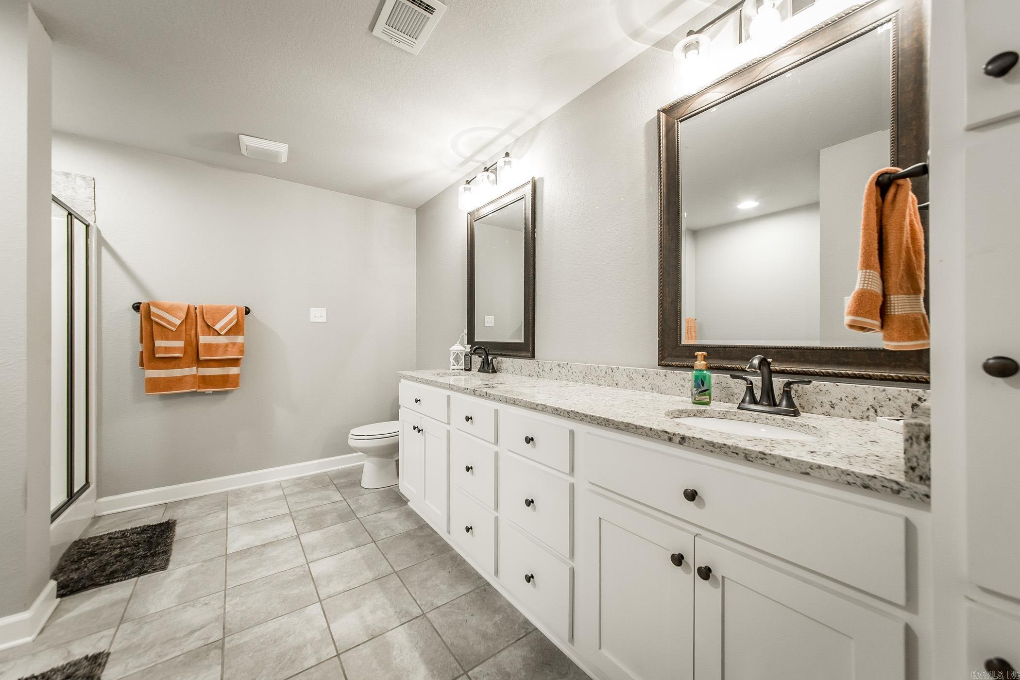 HUNTINGTON PLACE - Residential