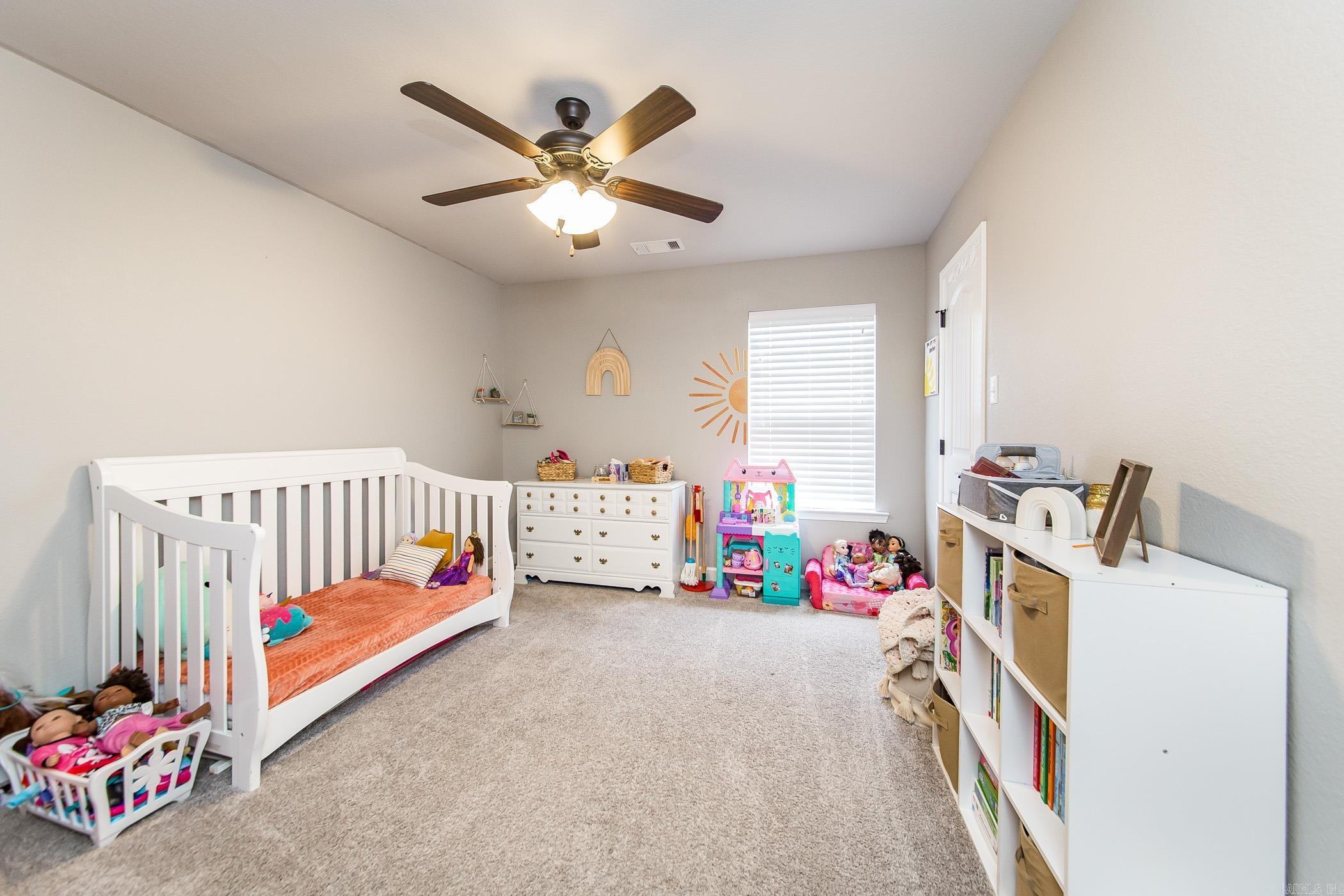 HUNTINGTON PLACE - Residential