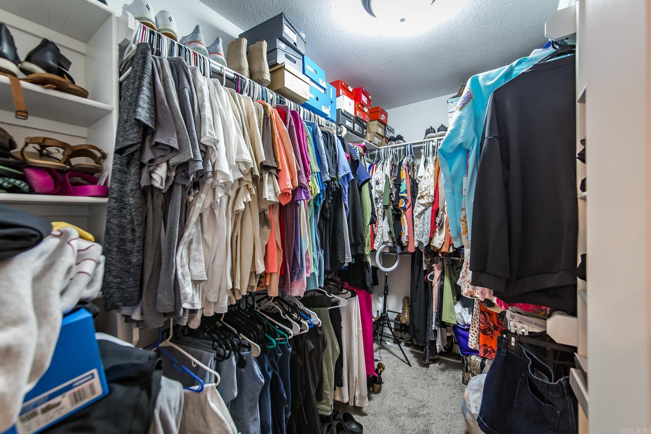 HUNTINGTON PLACE - Residential