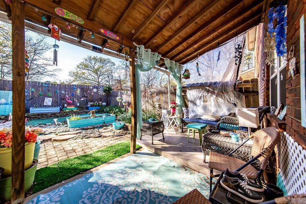 OAK CREST - Residential