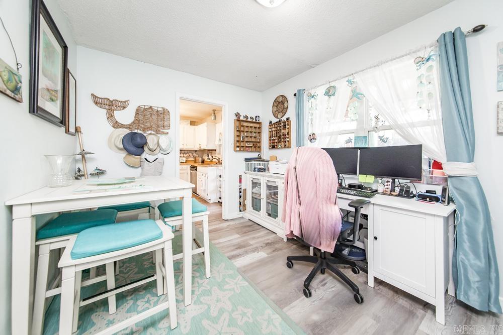 OAK CREST - Residential