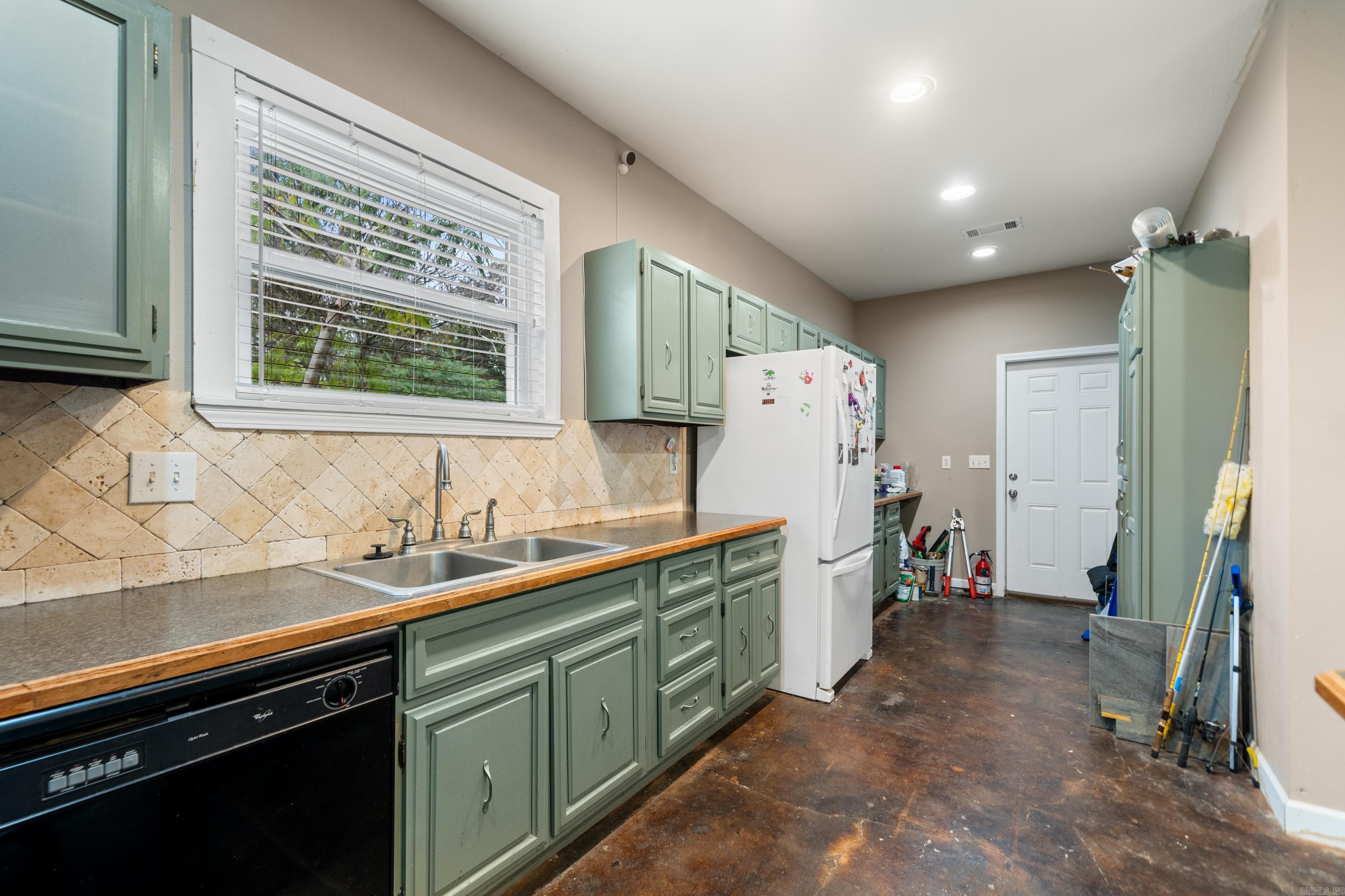 A.K.S BEAR CREEK ESTS #1 - Residential