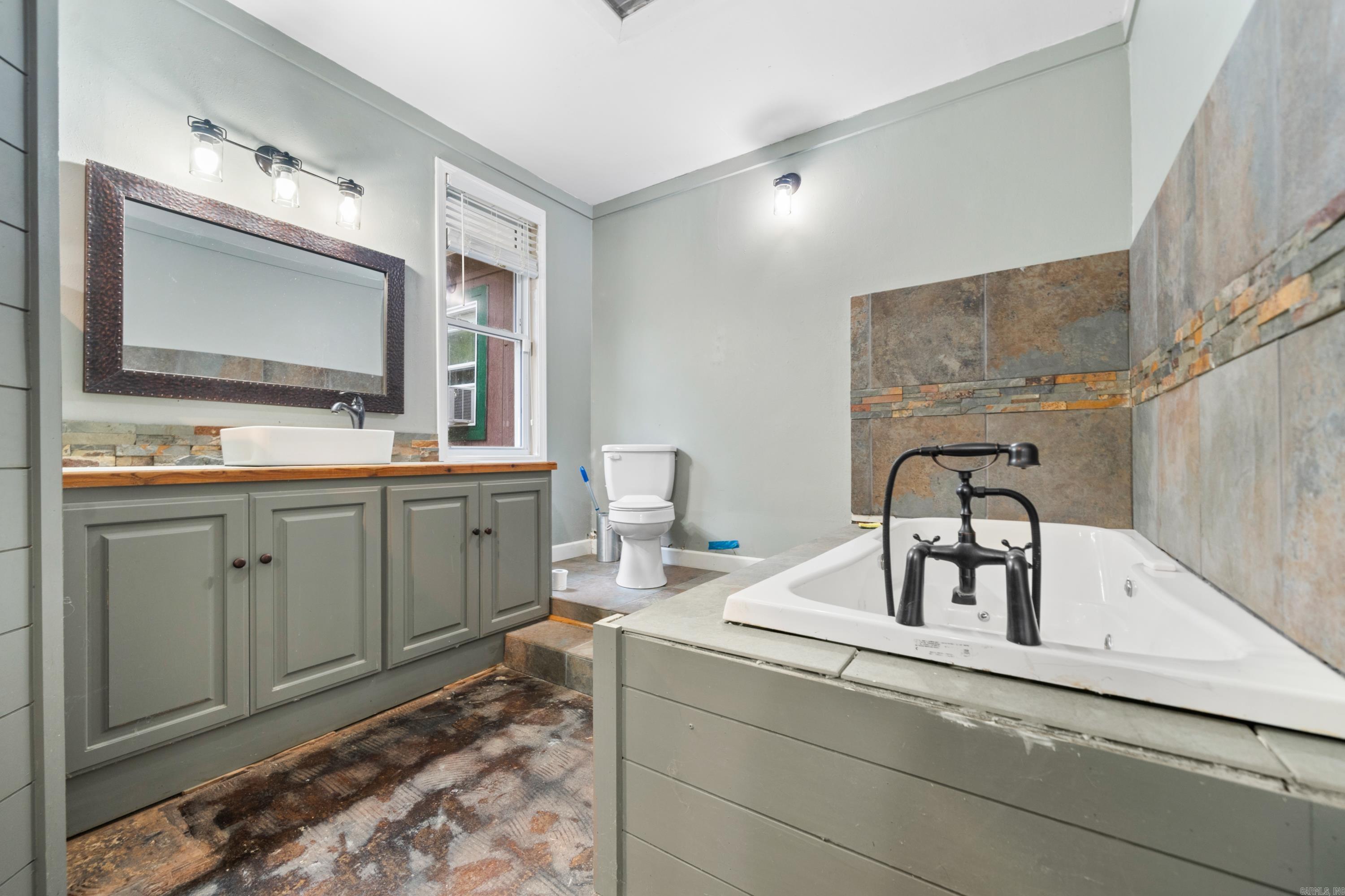 A.K.S BEAR CREEK ESTS #1 - Residential