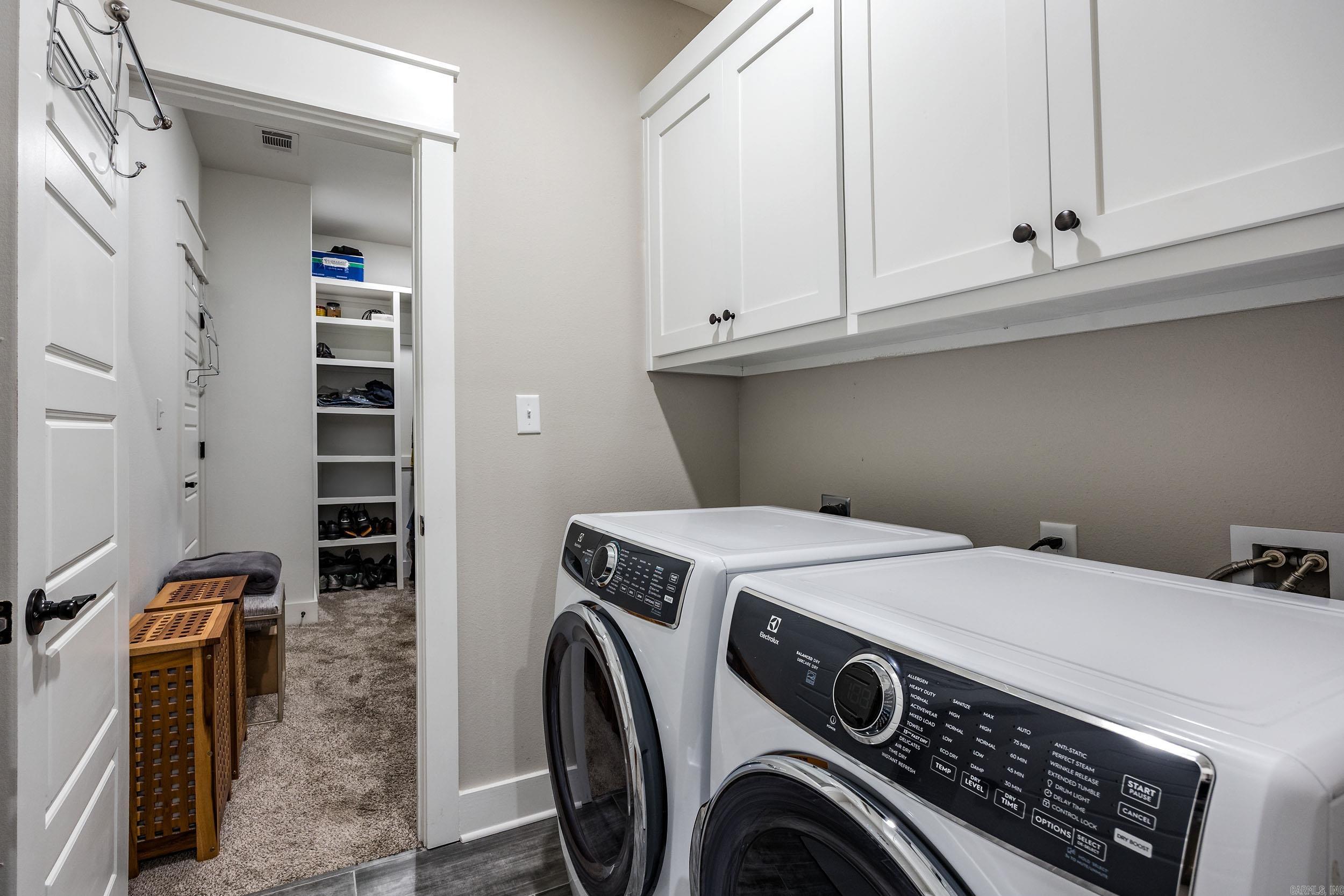 AVILLA HILLS - Residential