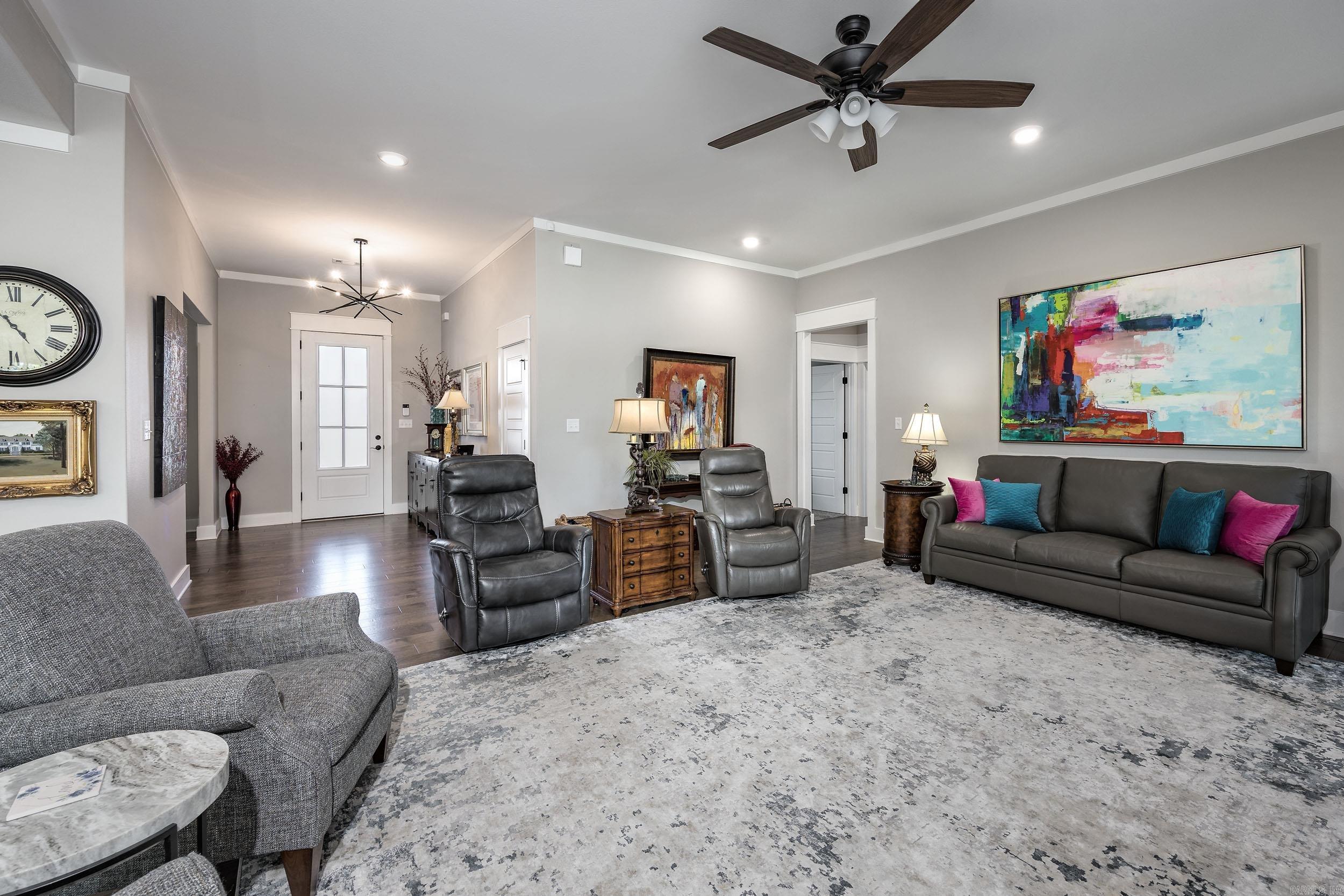 AVILLA HILLS - Residential