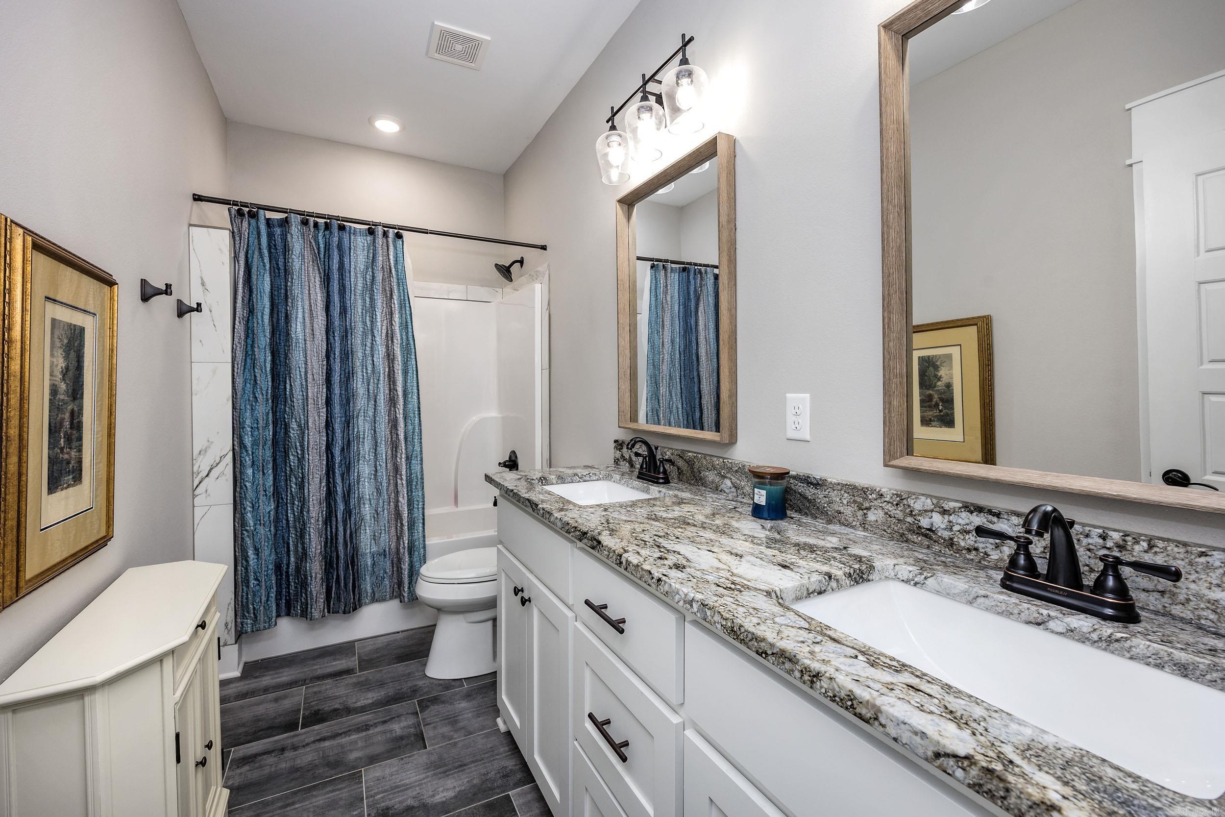 AVILLA HILLS - Residential