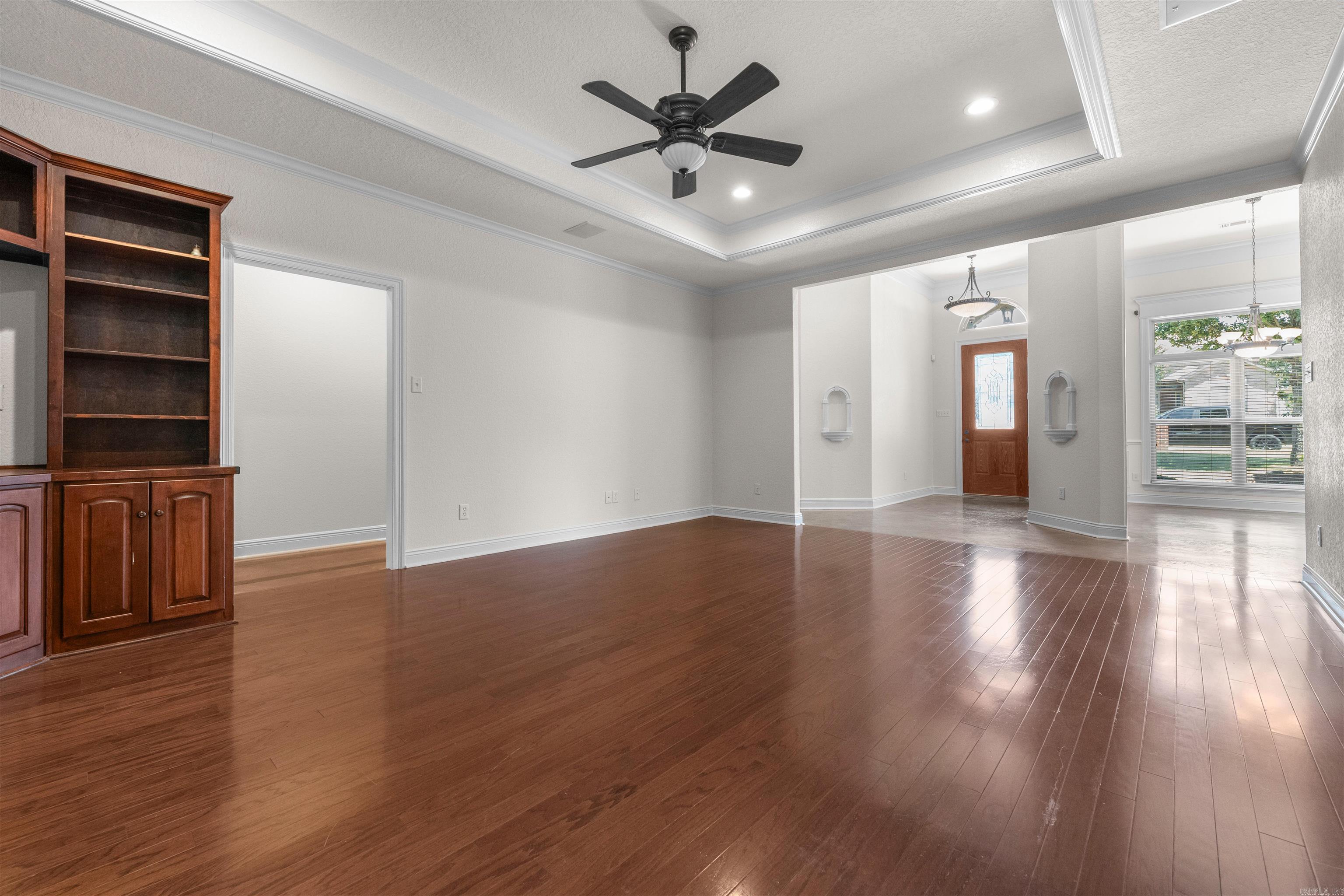 MILLERS CROSSING - Residential