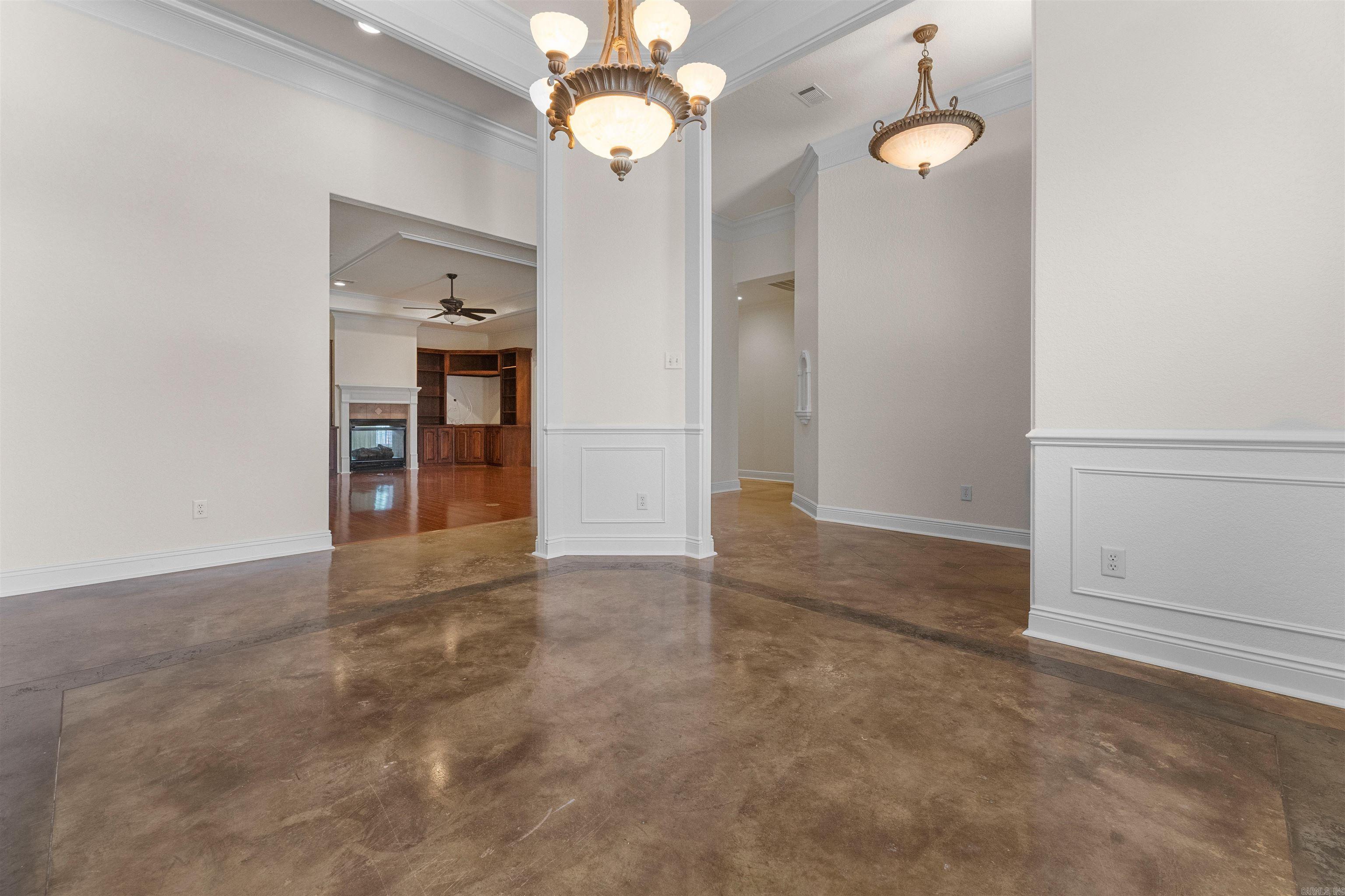 MILLERS CROSSING - Residential