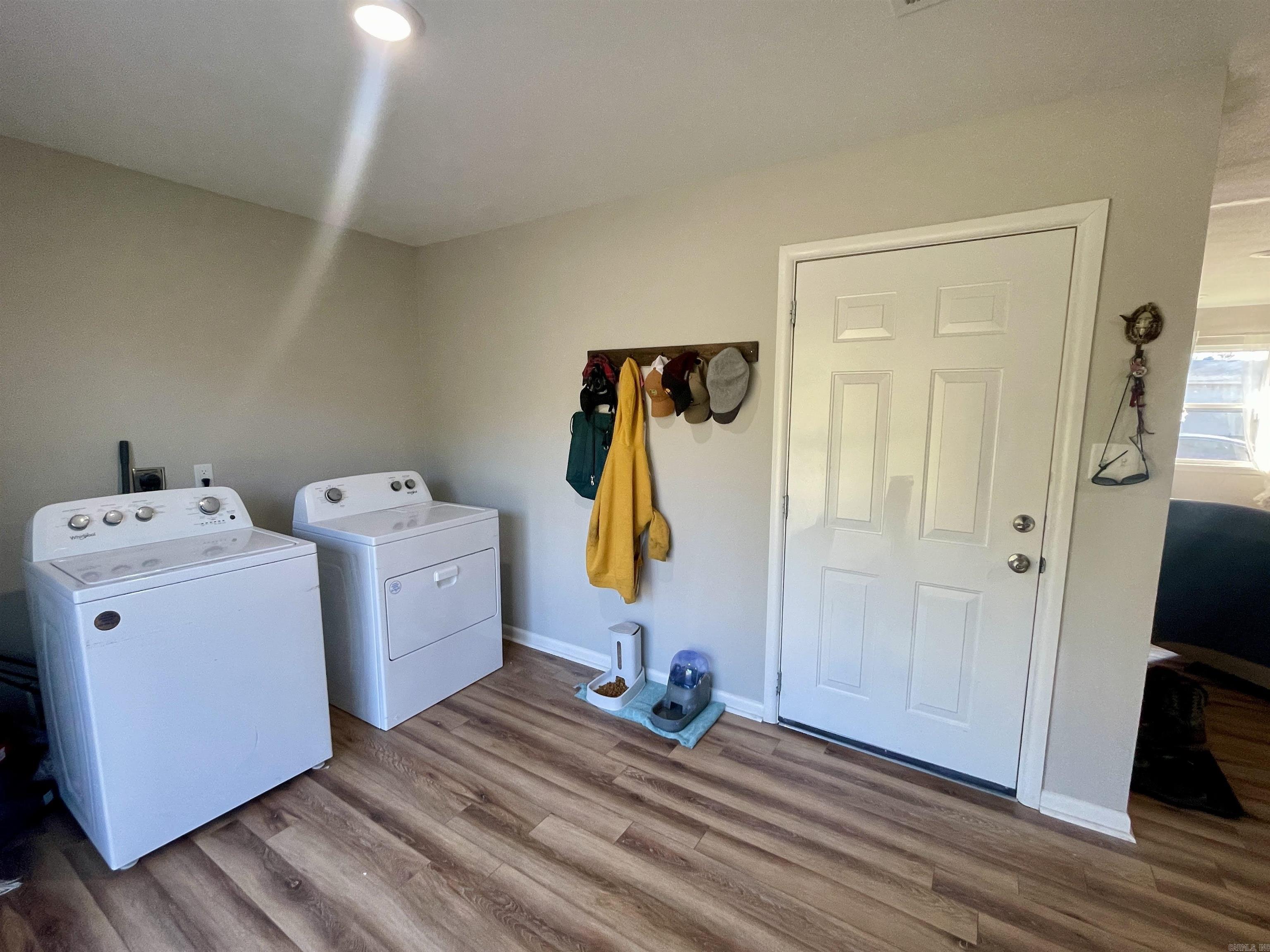 Morgan-Loh - Residential