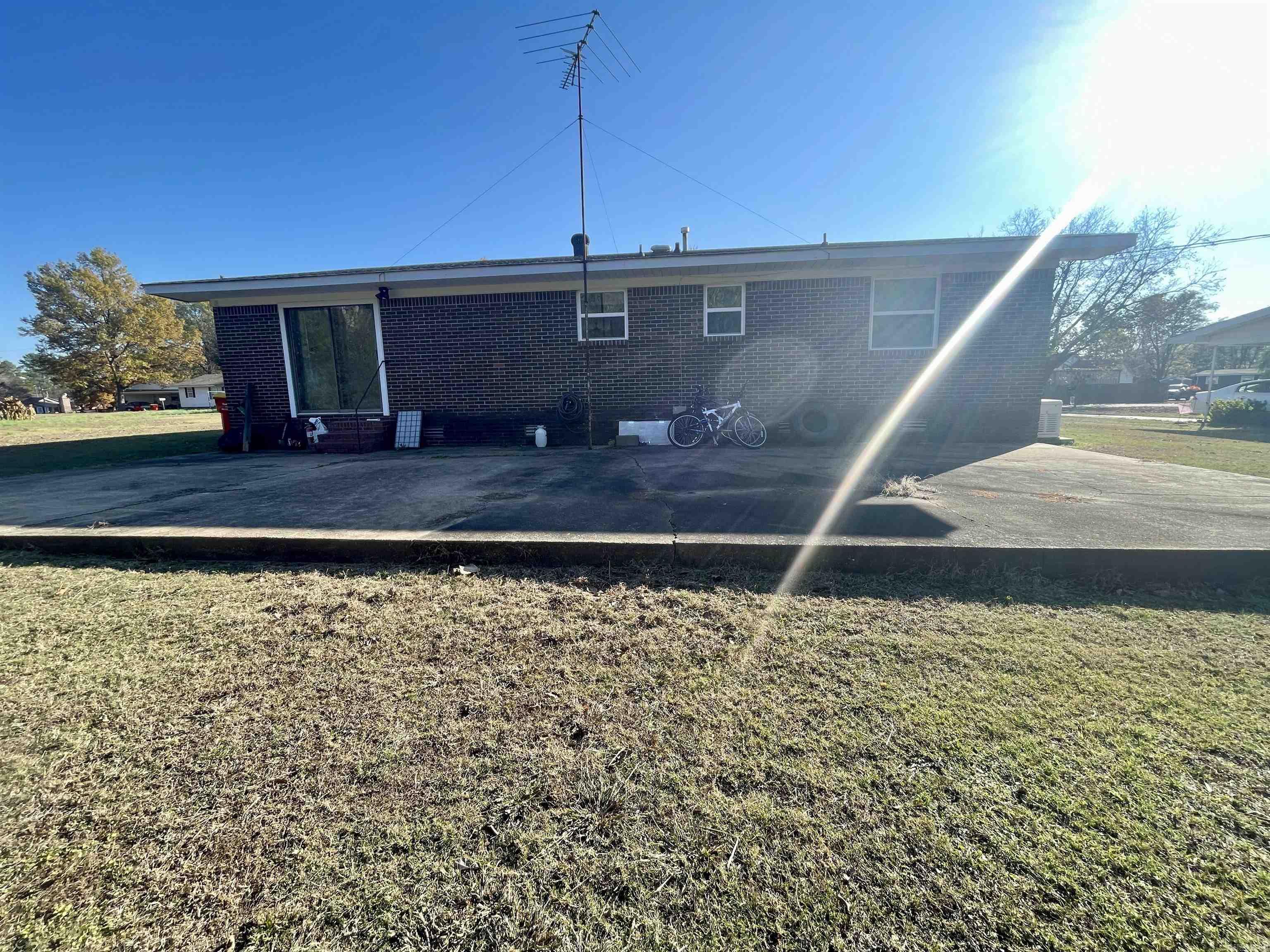 Morgan-Loh - Residential