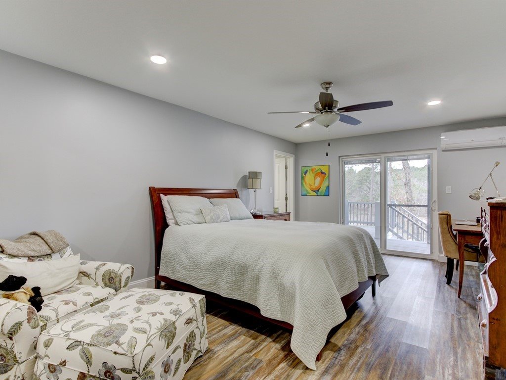 HOUSER-BANDY - Residential