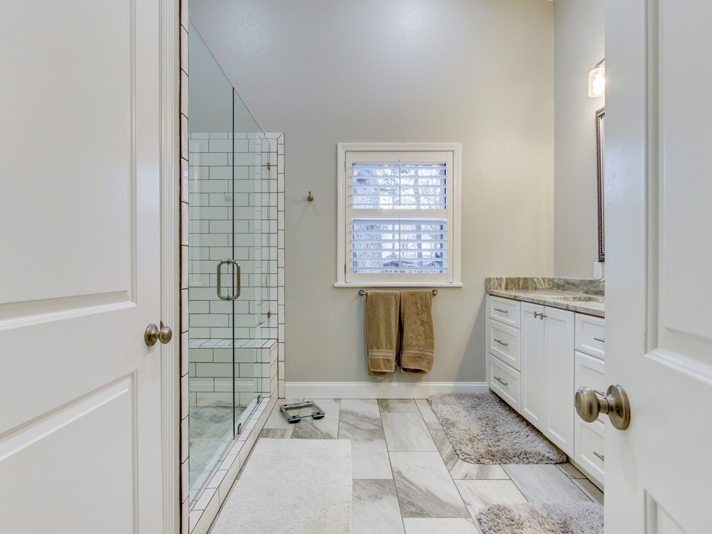 HOUSER-BANDY - Residential