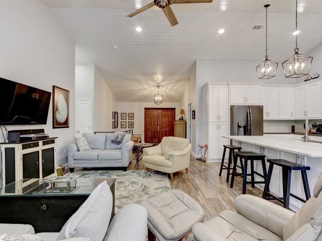 HOUSER-BANDY - Residential