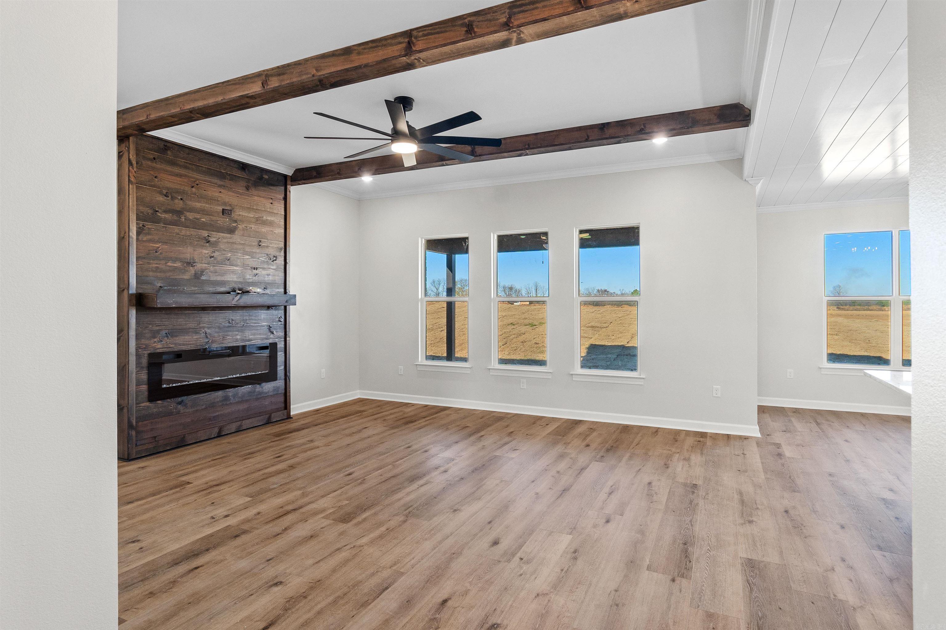 HIDDEN VALLEY ESTATES - Residential