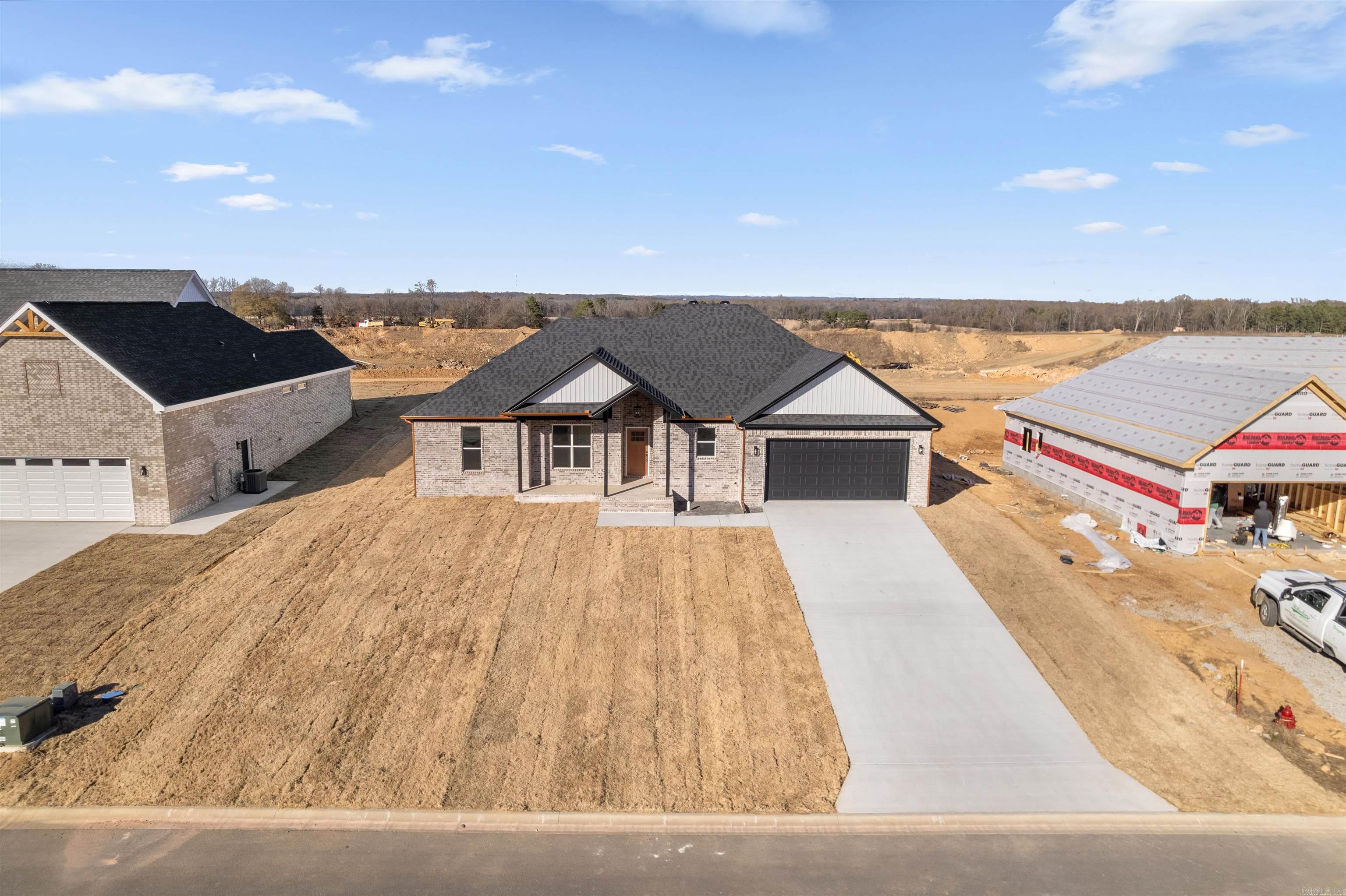 HIDDEN VALLEY ESTATES - Residential