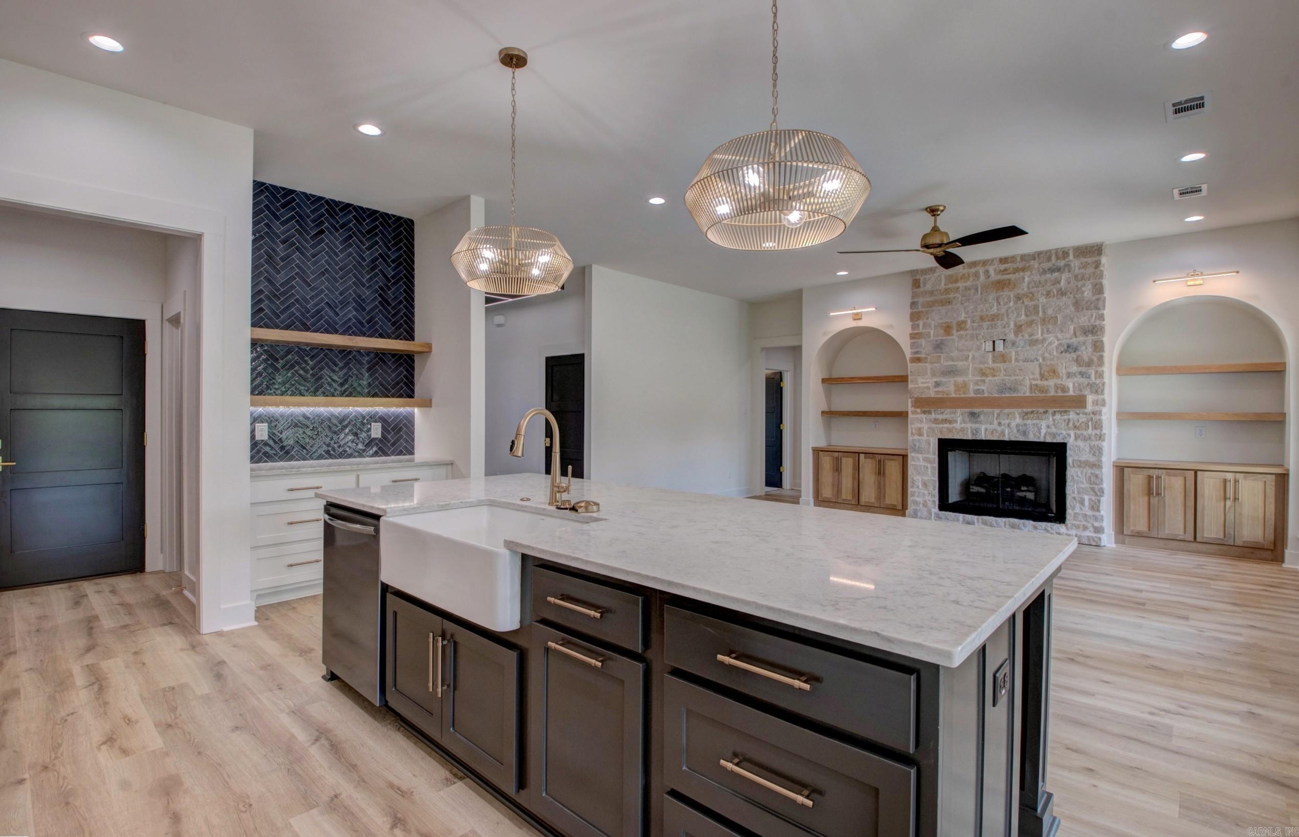 WINDRIDGE ESTATES PHASE 1 - Residential