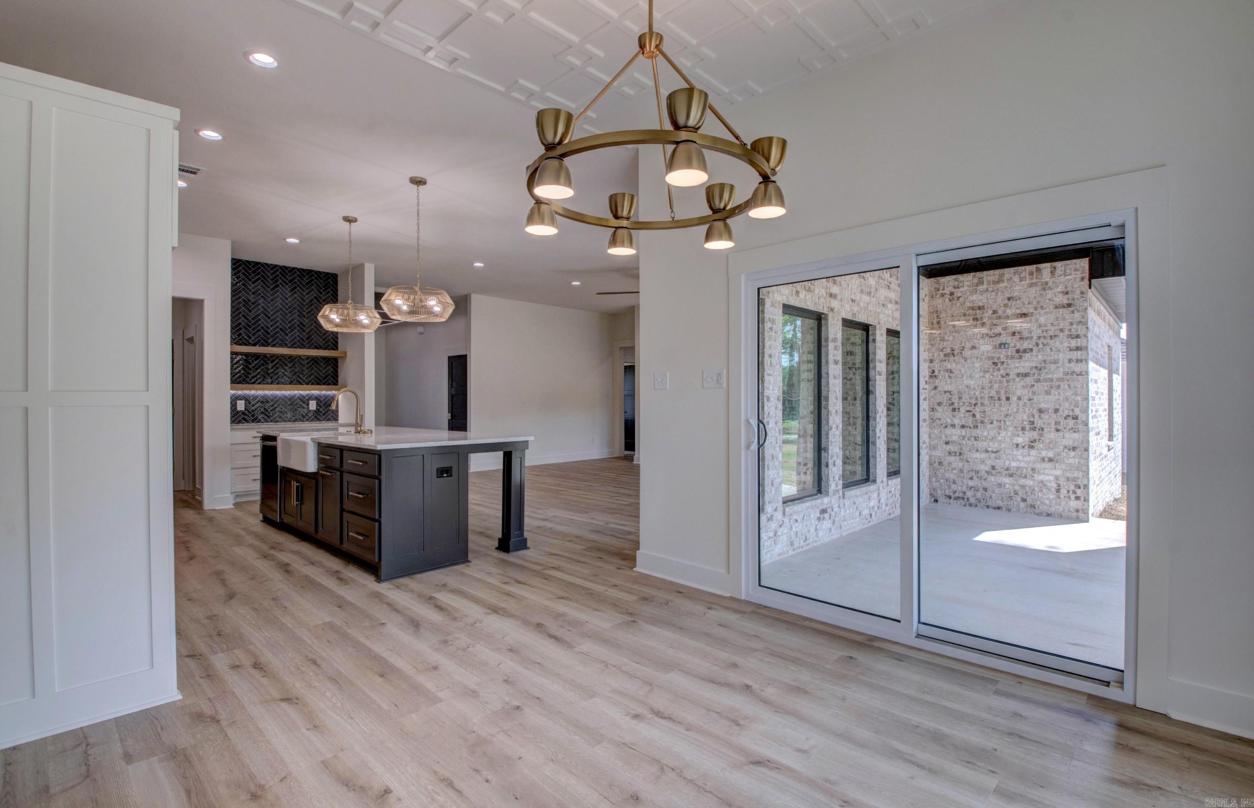 WINDRIDGE ESTATES PHASE 1 - Residential