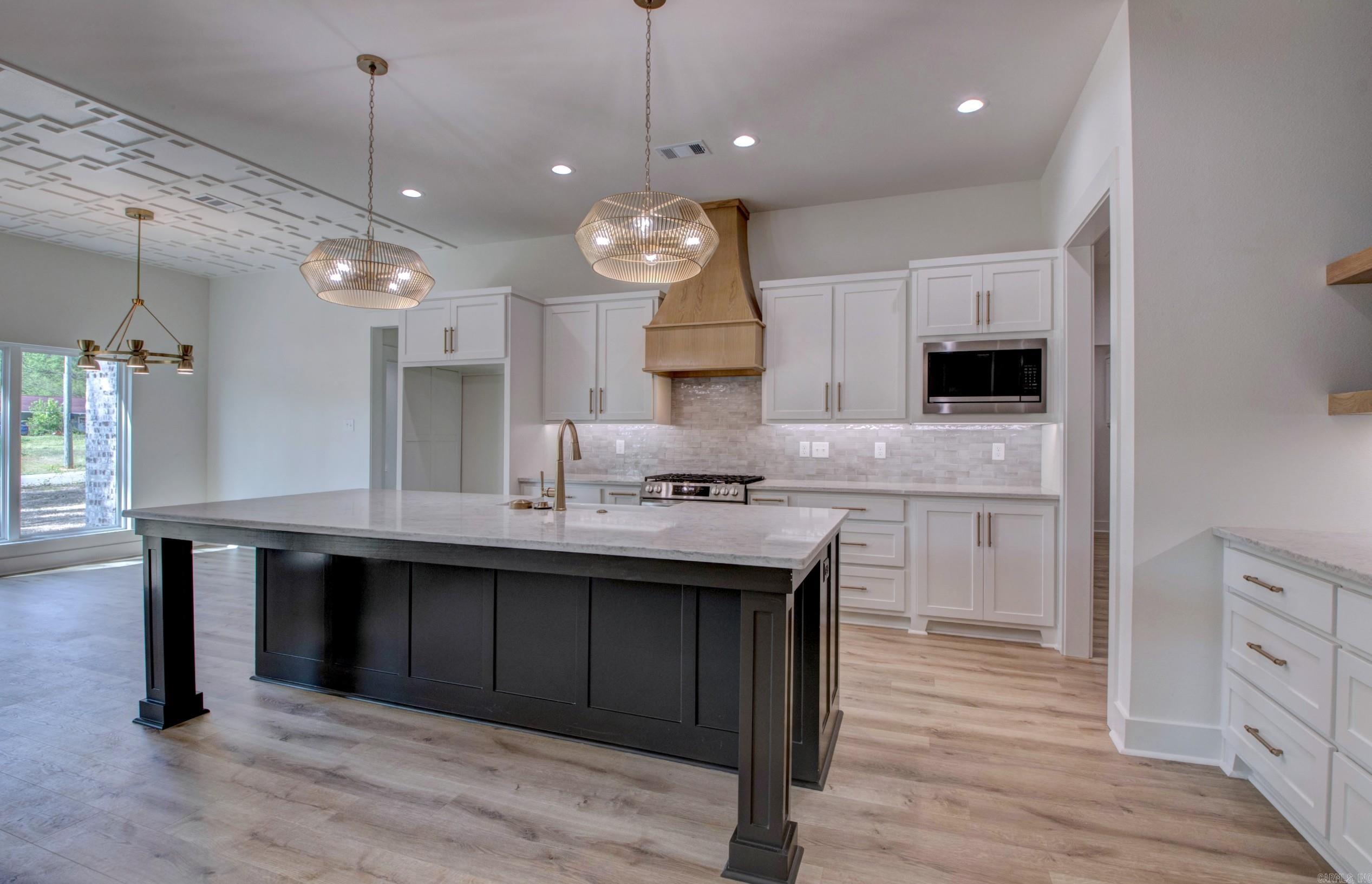 WINDRIDGE ESTATES PHASE 1 - Residential