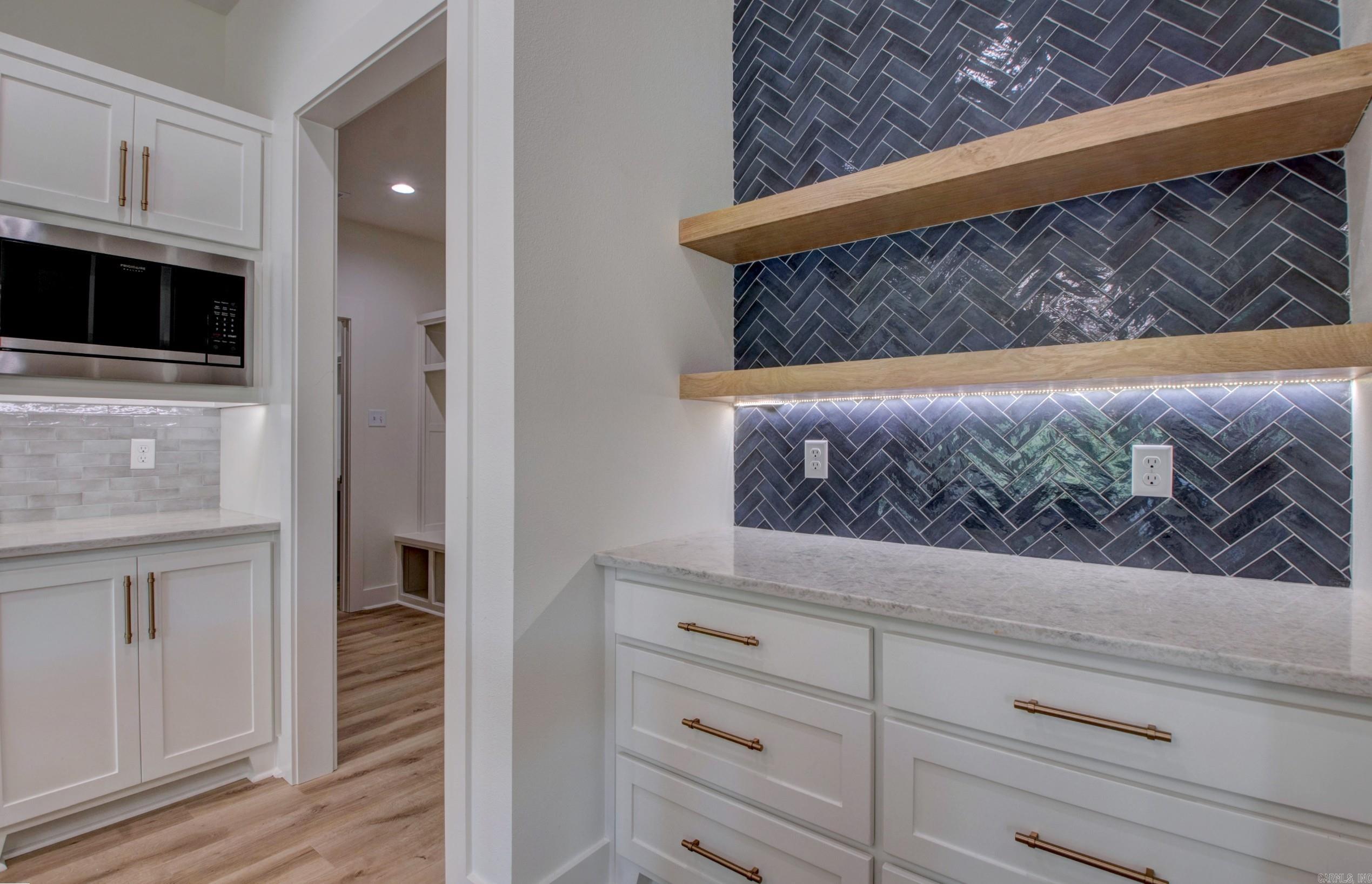 WINDRIDGE ESTATES PHASE 1 - Residential