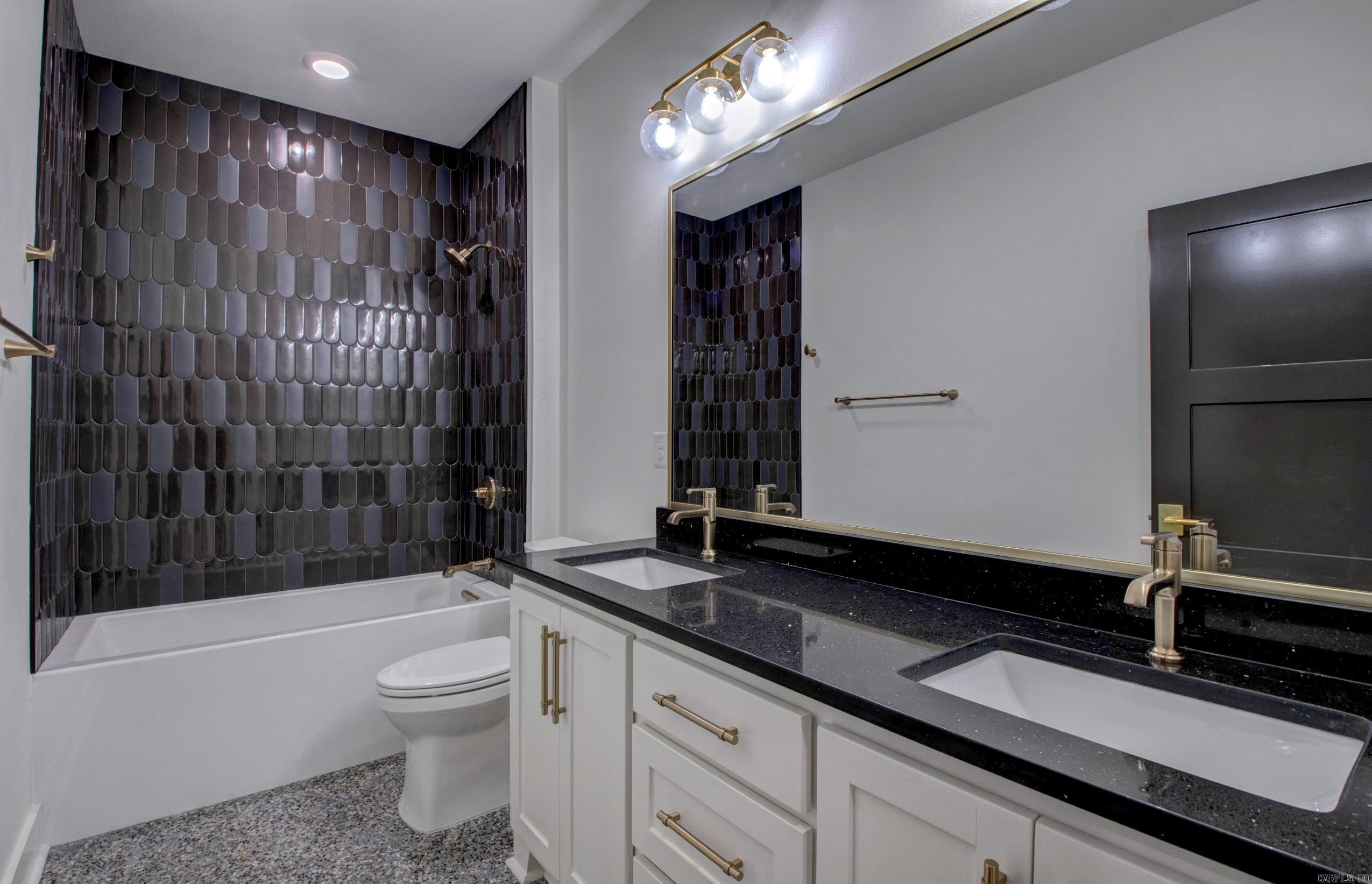 WINDRIDGE ESTATES PHASE 1 - Residential