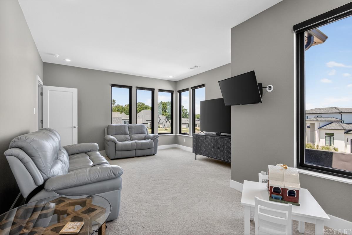 WEST LAKE VILLAGE - Residential