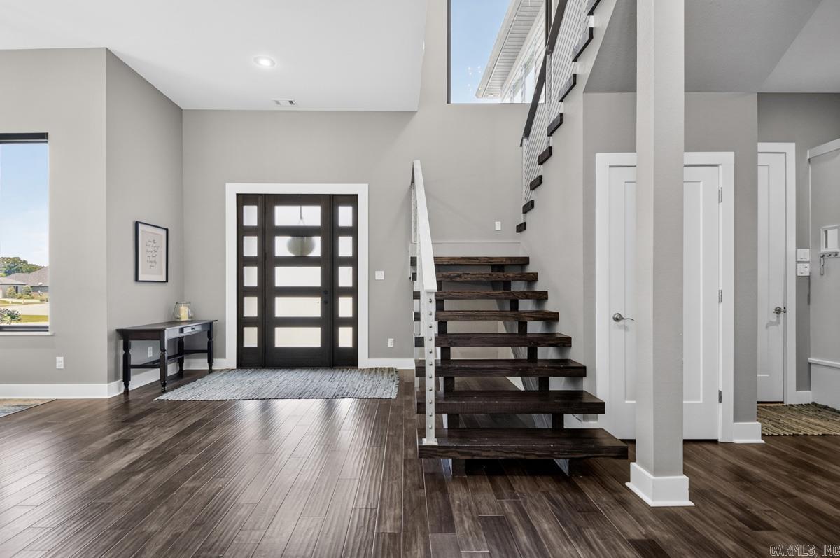 WEST LAKE VILLAGE - Residential