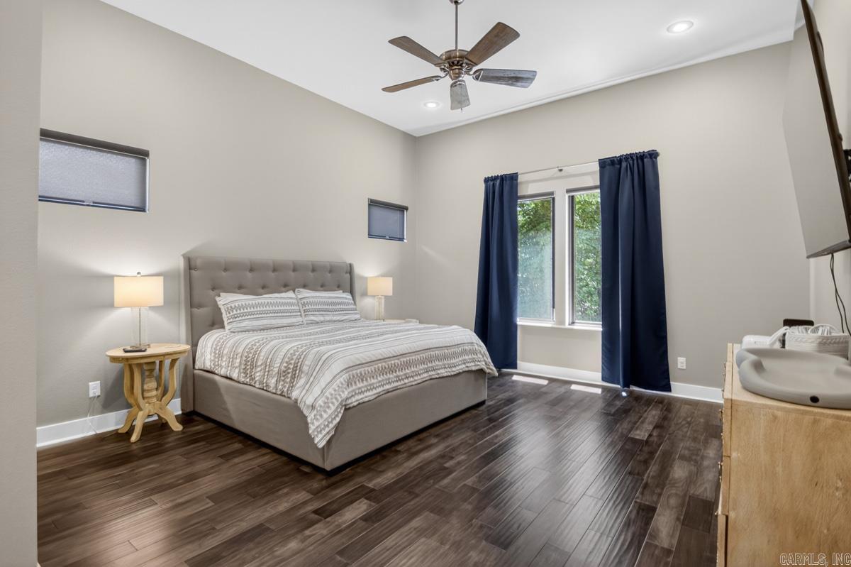 WEST LAKE VILLAGE - Residential