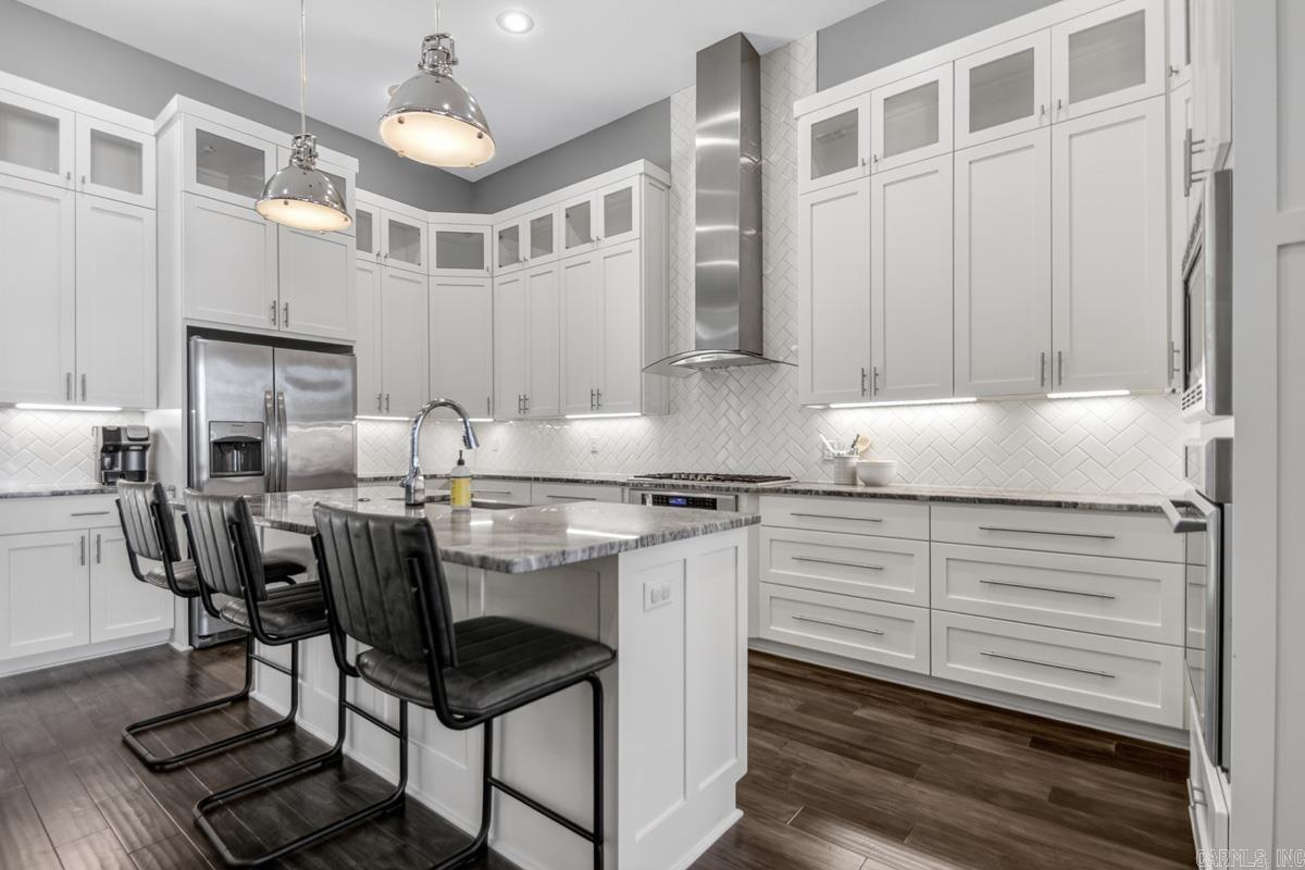 WEST LAKE VILLAGE - Residential
