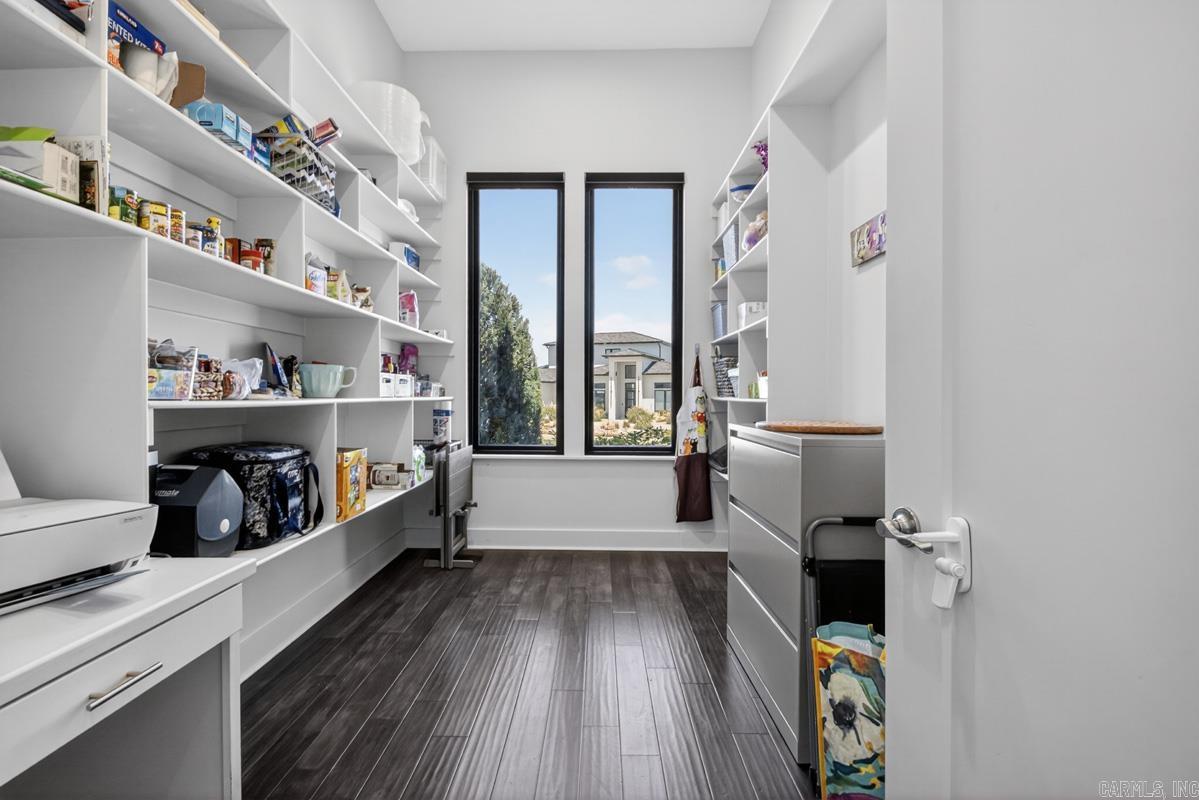 WEST LAKE VILLAGE - Residential