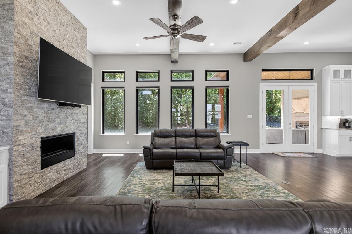 WEST LAKE VILLAGE - Residential