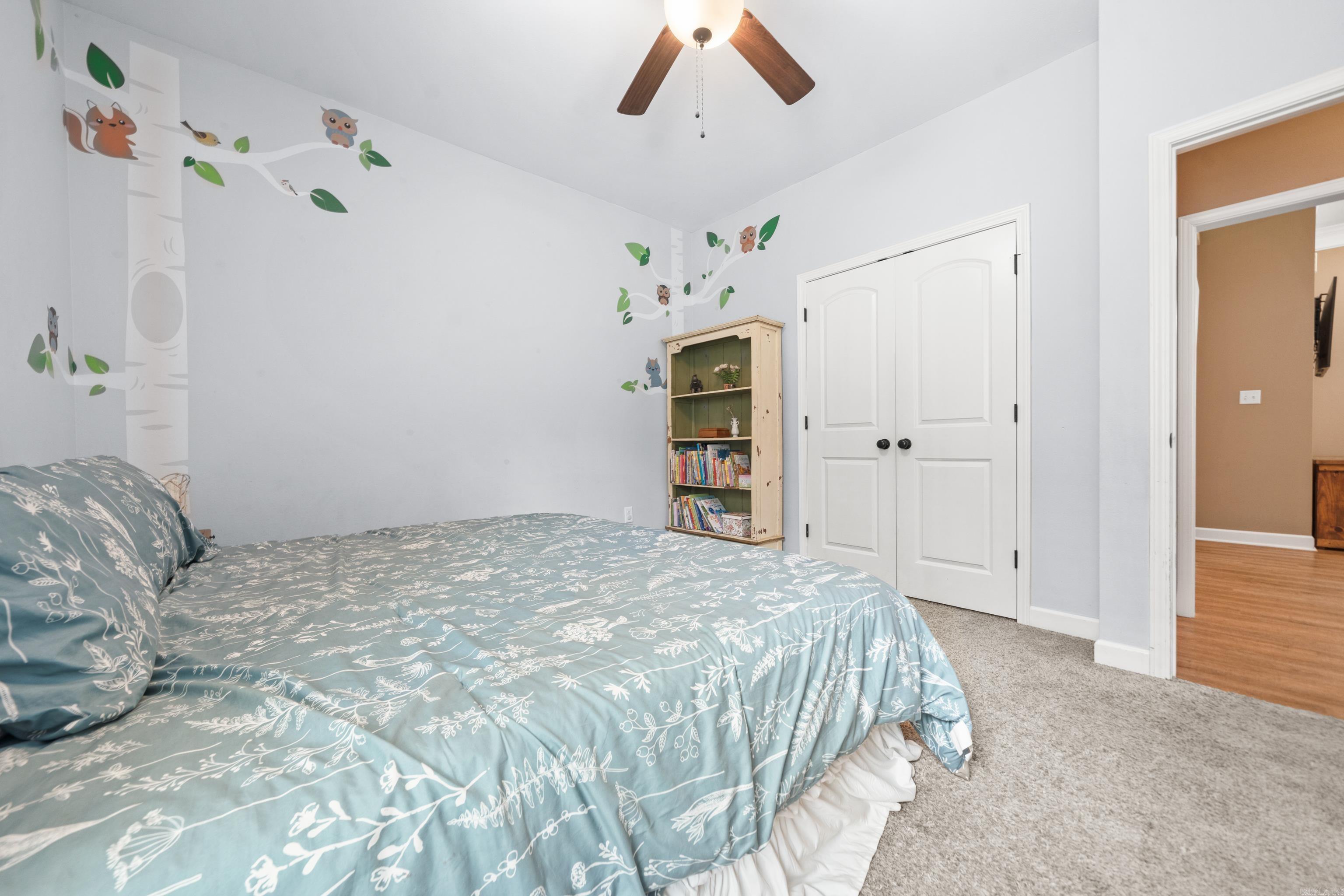 HALEY COURT - Residential