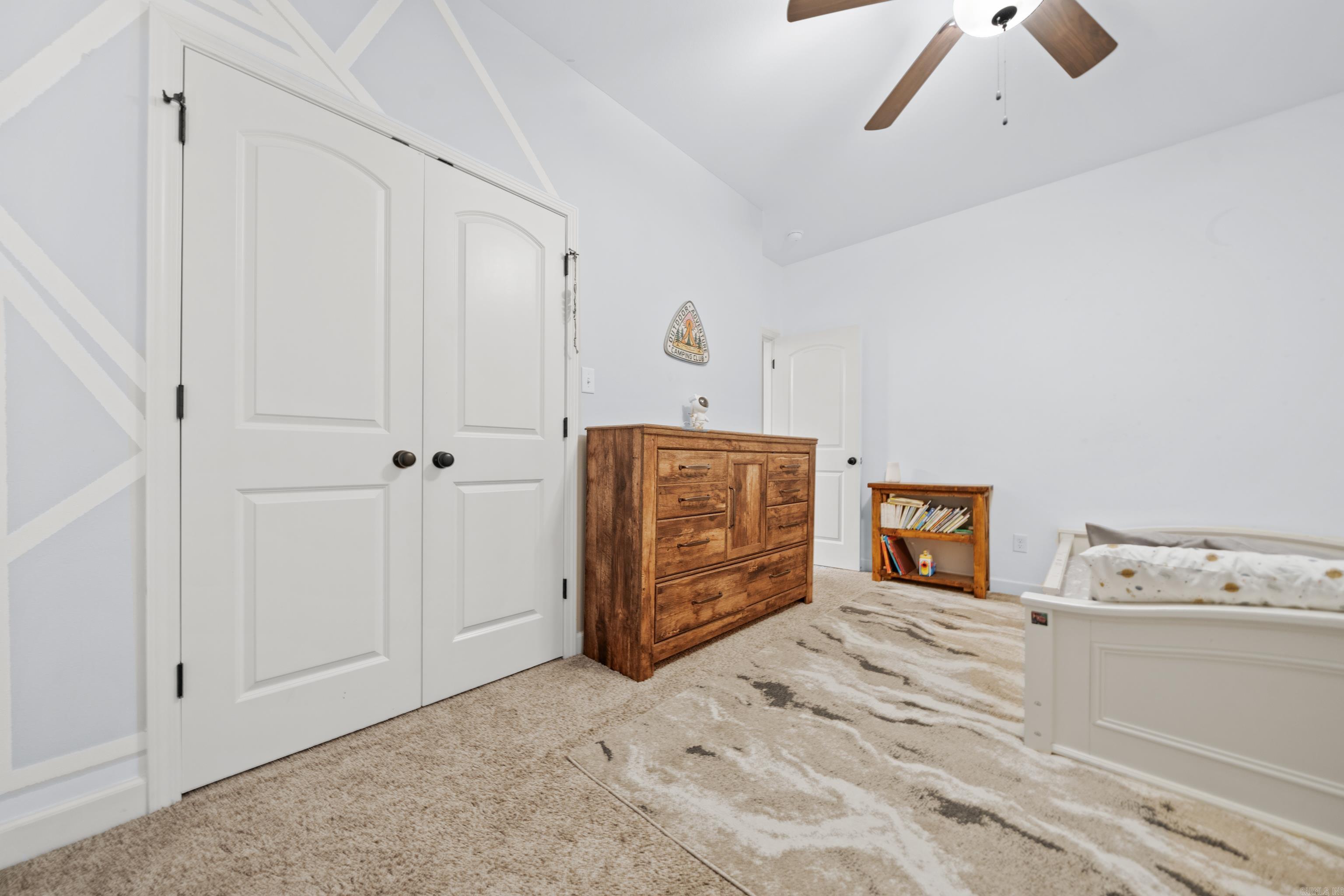 HALEY COURT - Residential