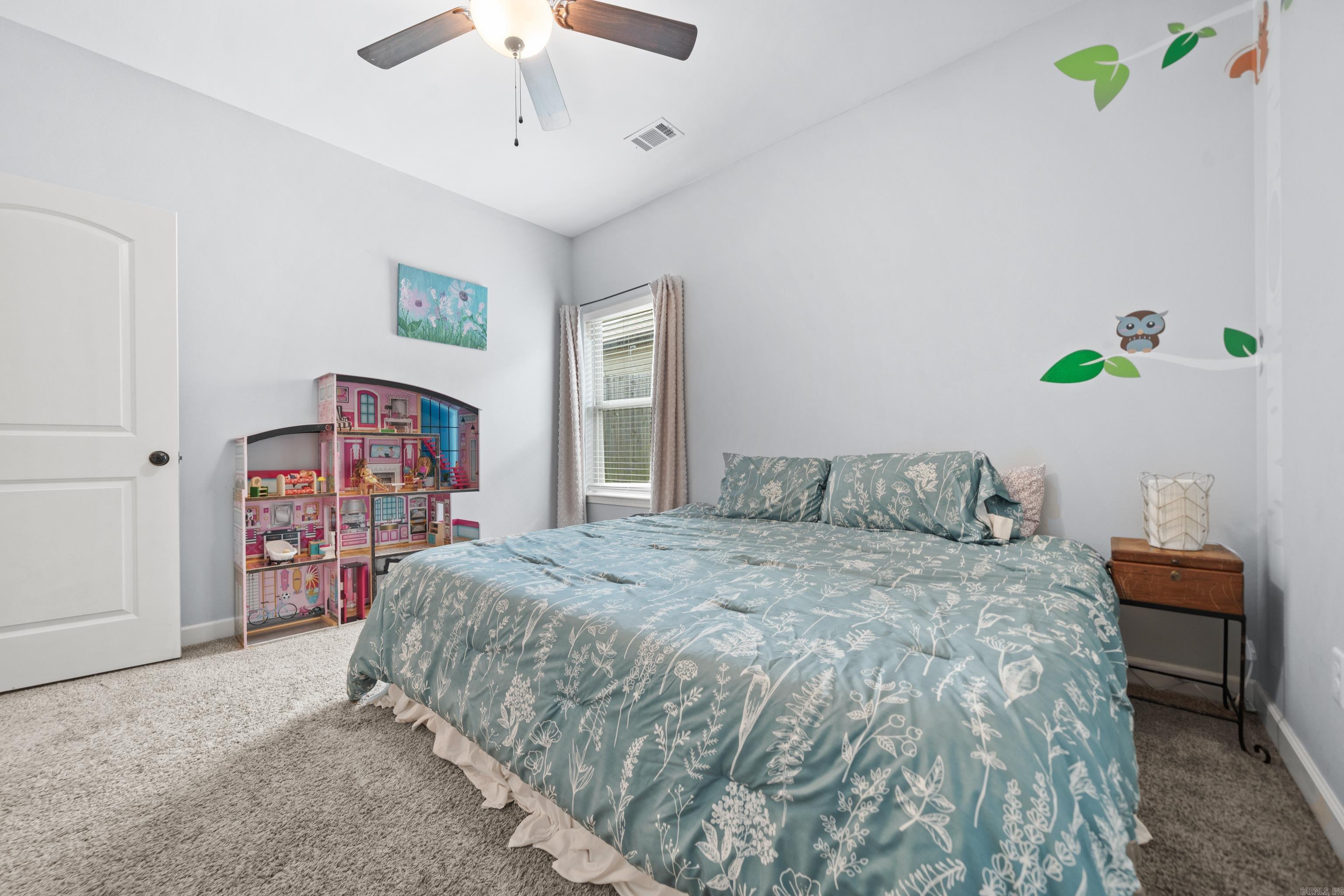 HALEY COURT - Residential