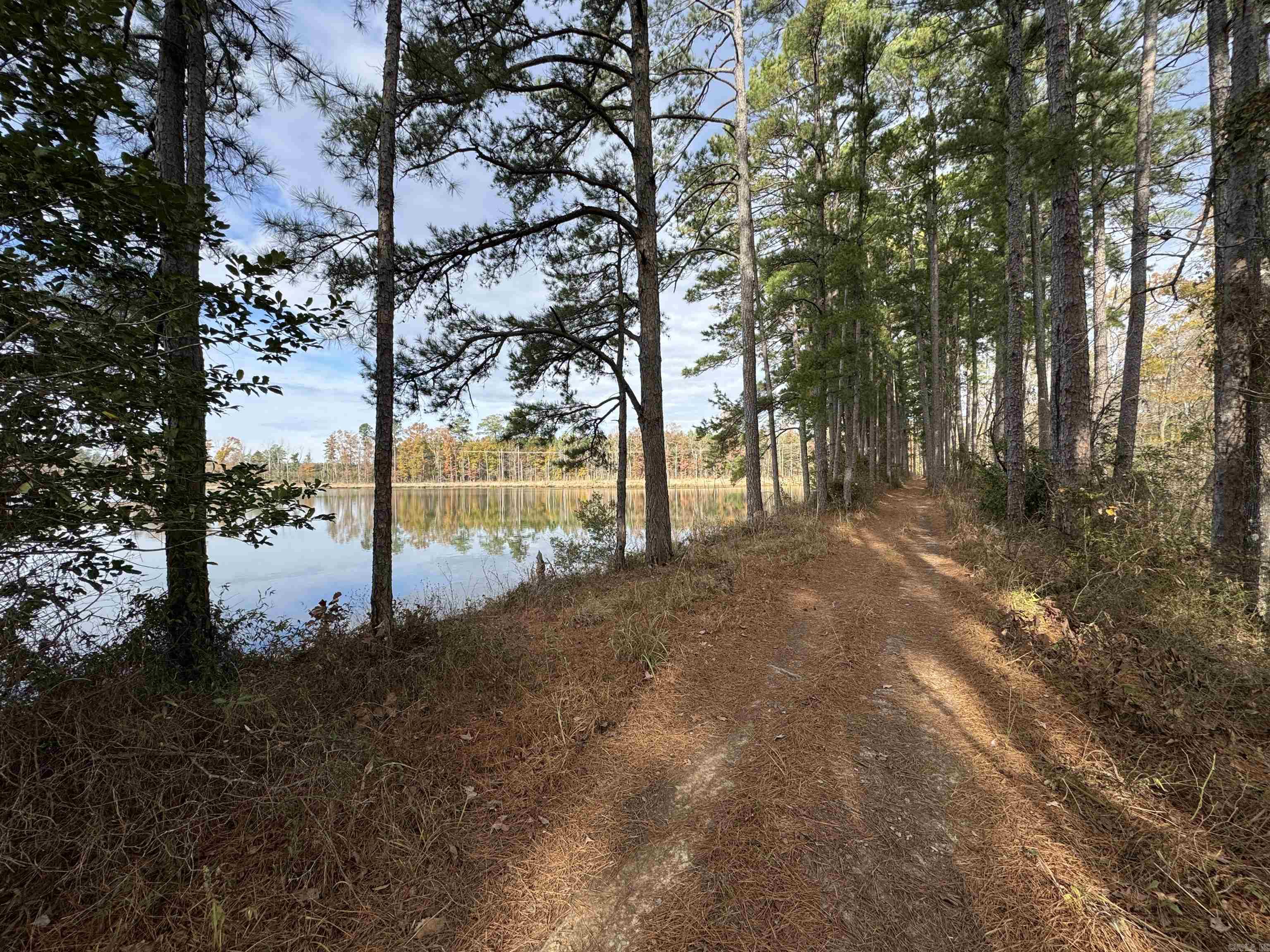 Metes & Bounds - Land