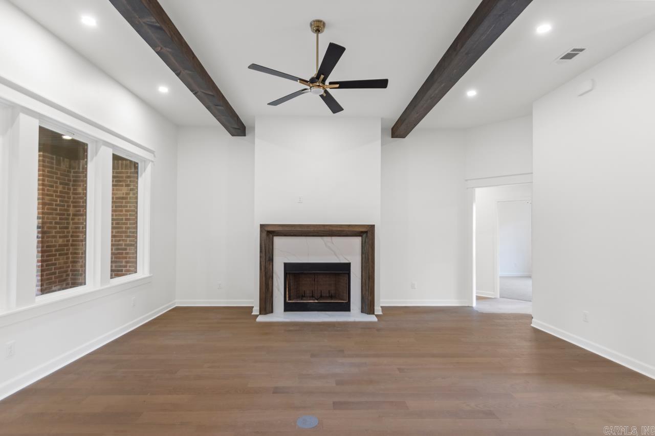 PLEASANT LAKE ESTATES - Residential