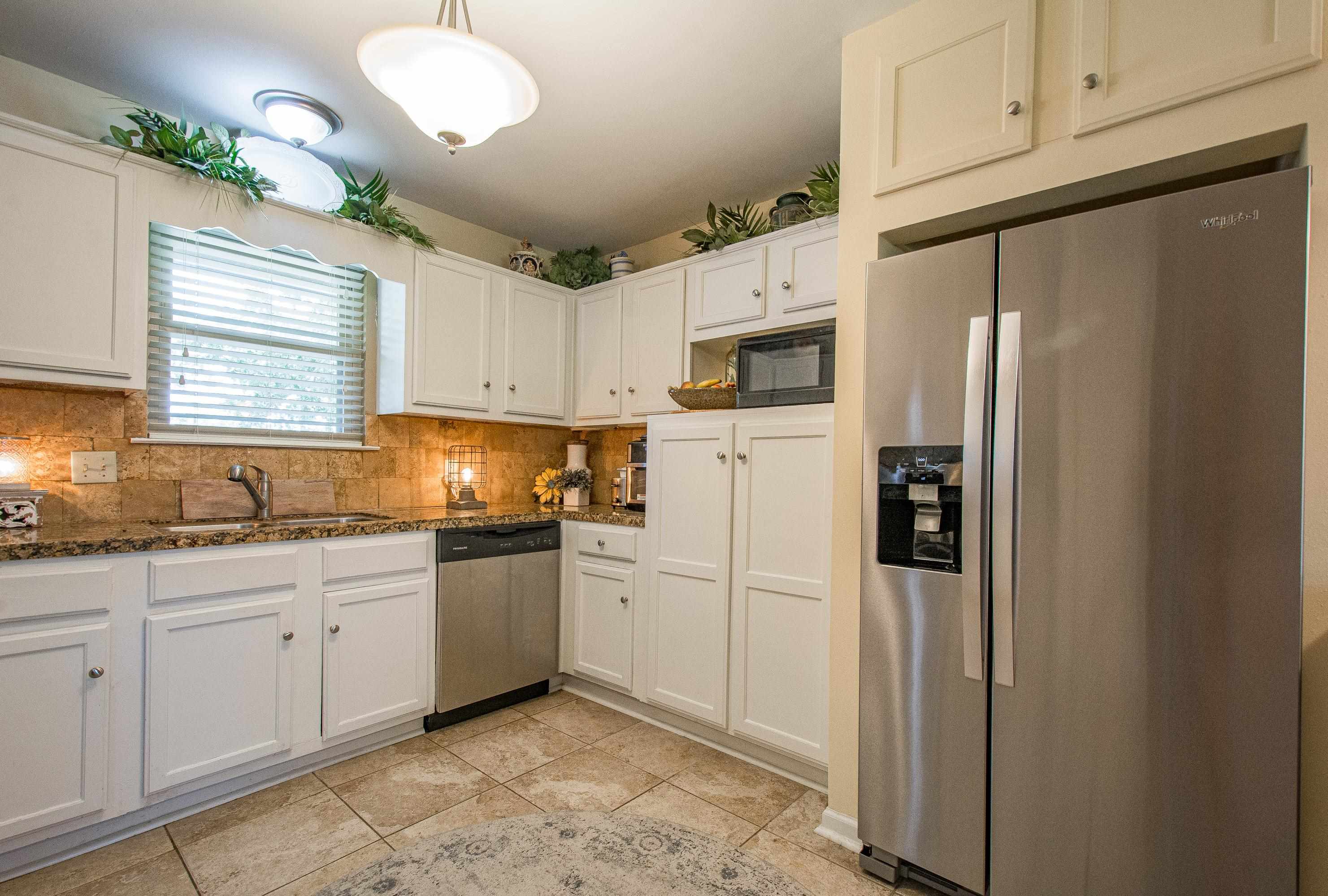 AUTUMNWOOD - Residential